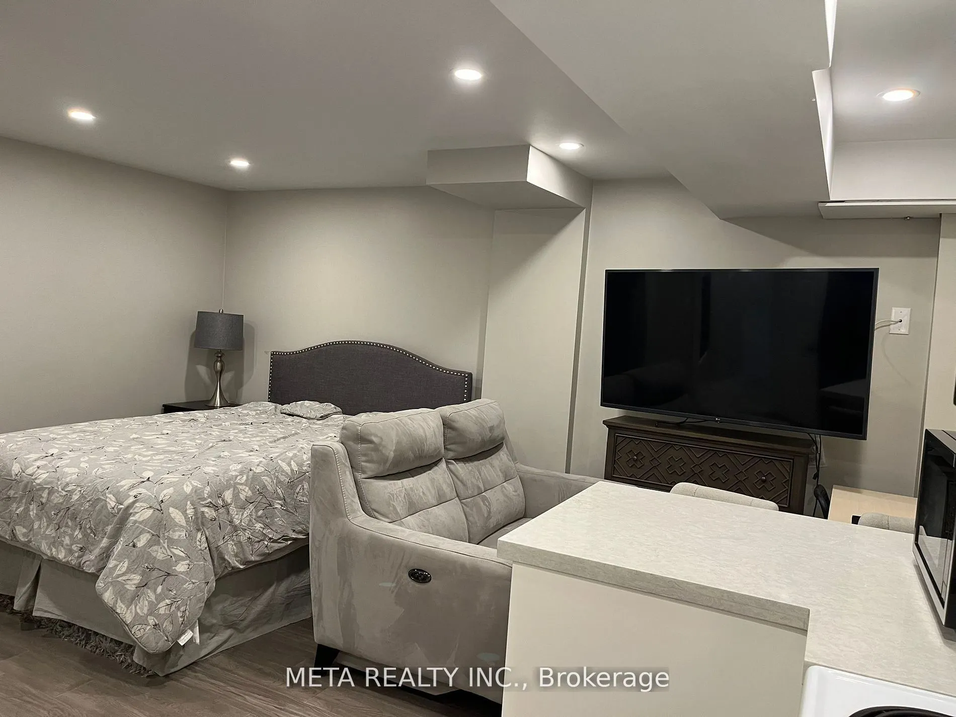 7568 Doverwood Drive