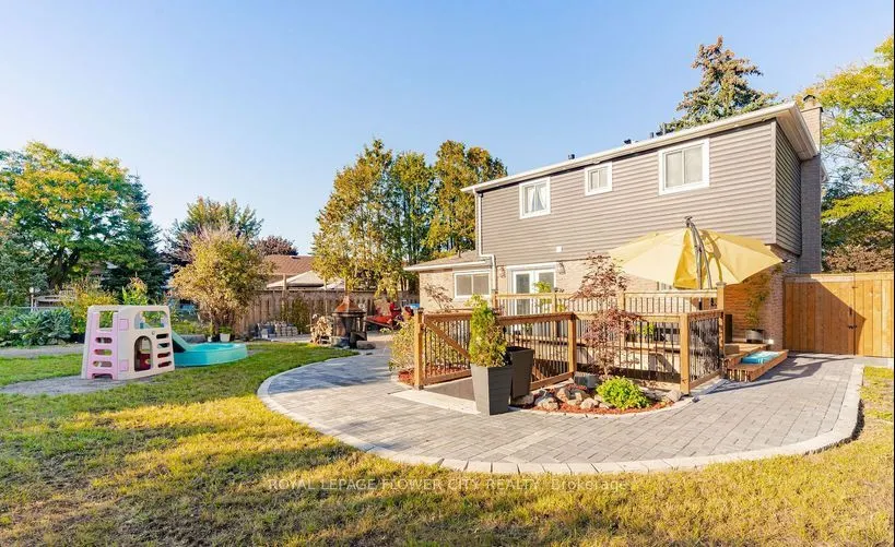 12 Gondola Crescent, #Main Floor