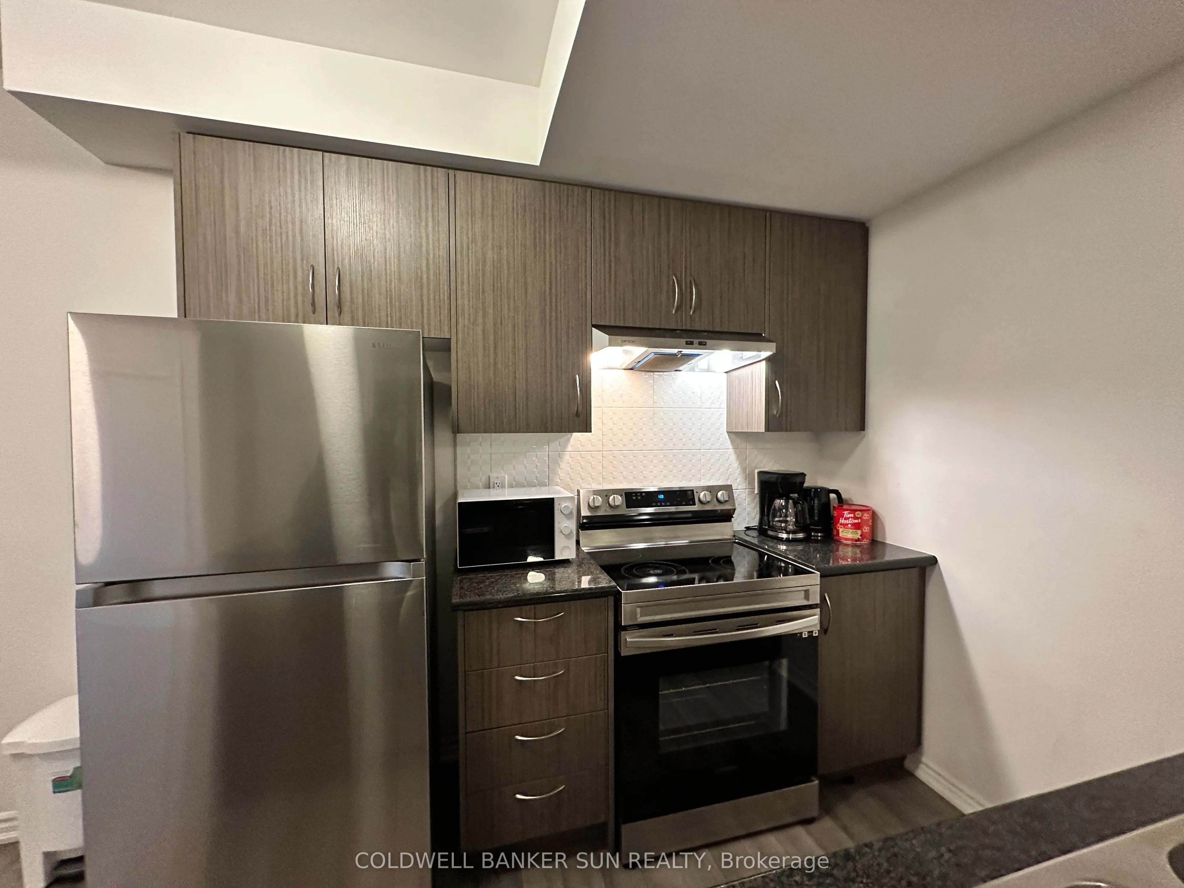 50 Halliford Place, #601