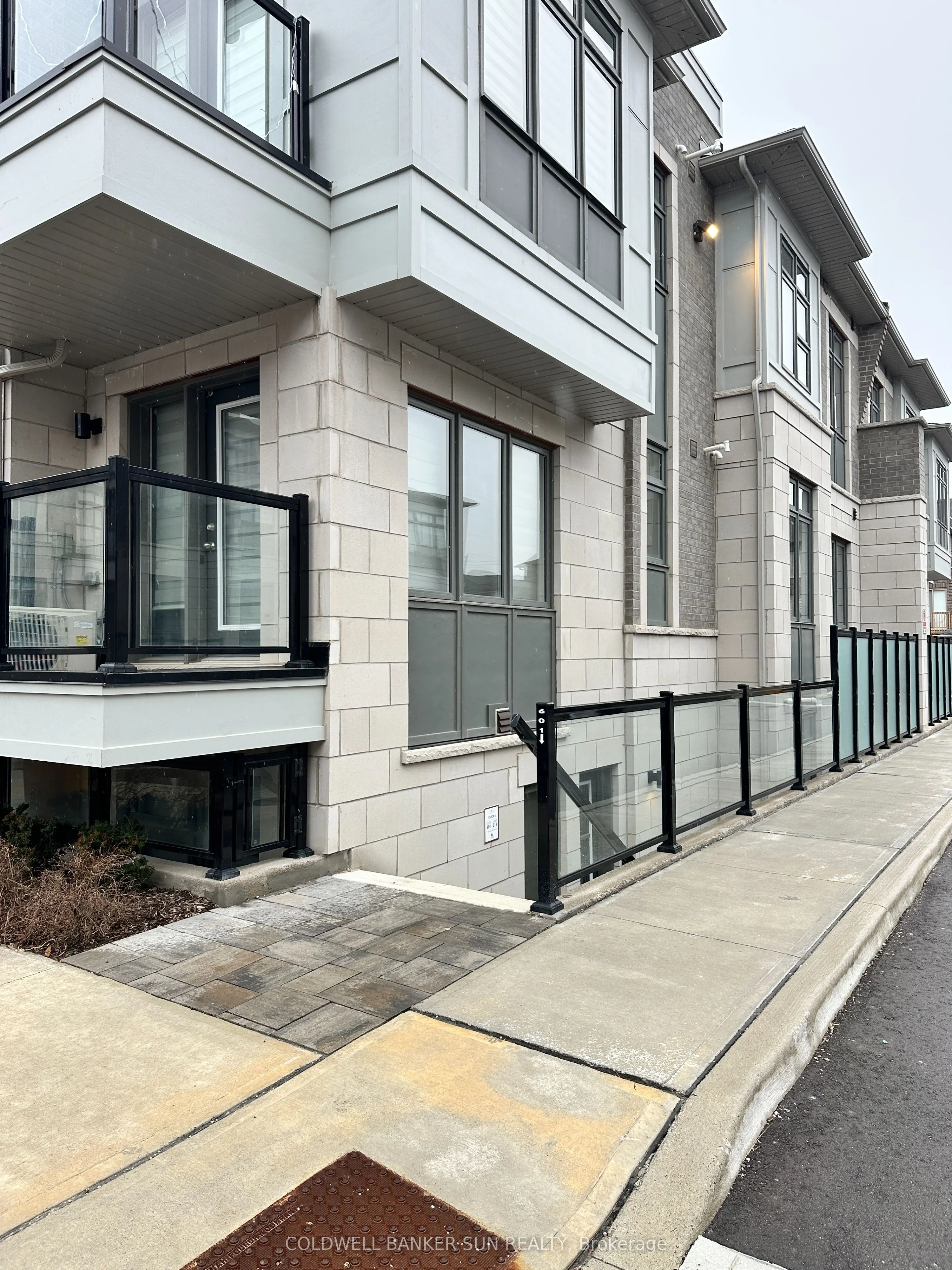 50 Halliford Place, #601