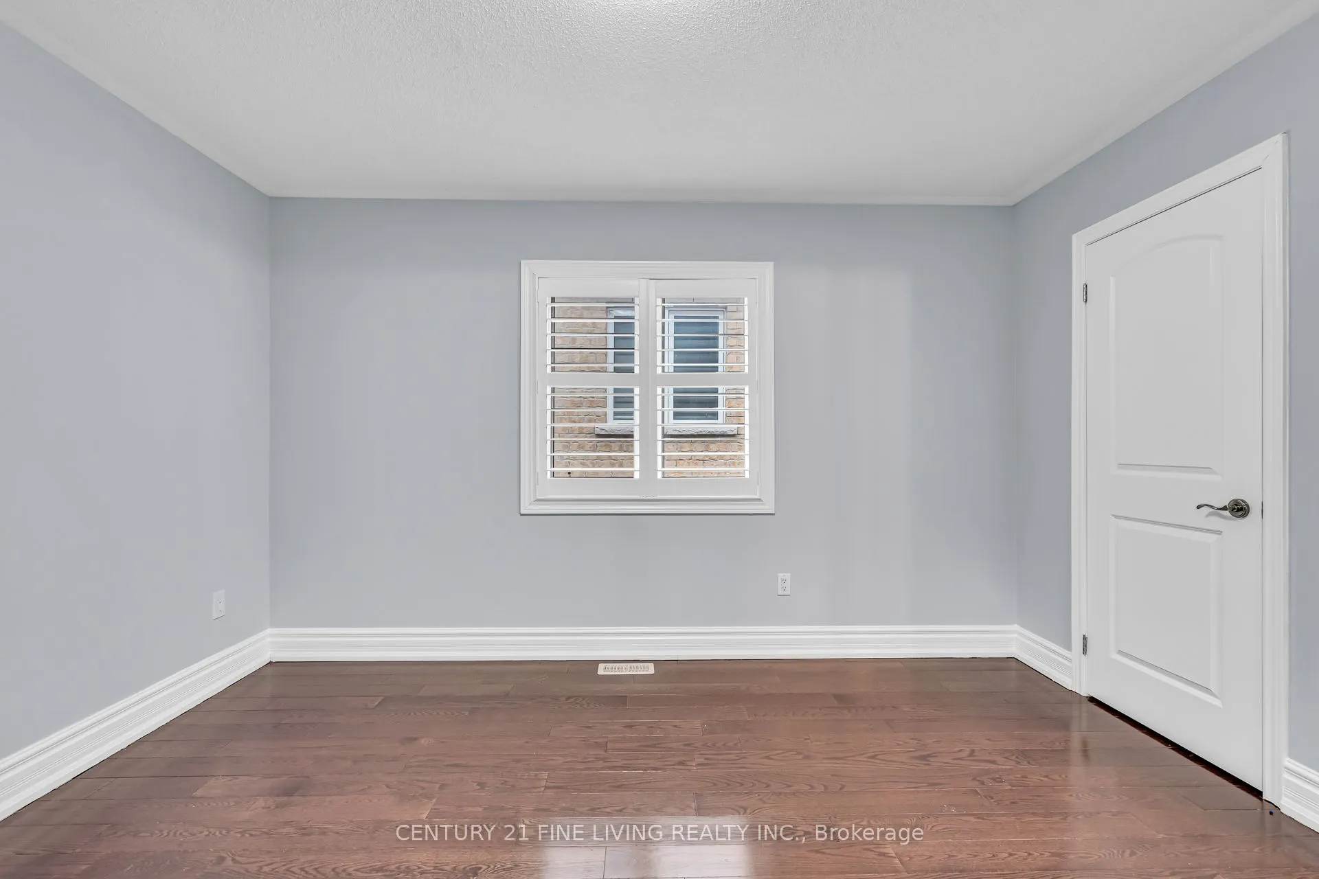 80 Hanbury Crescent