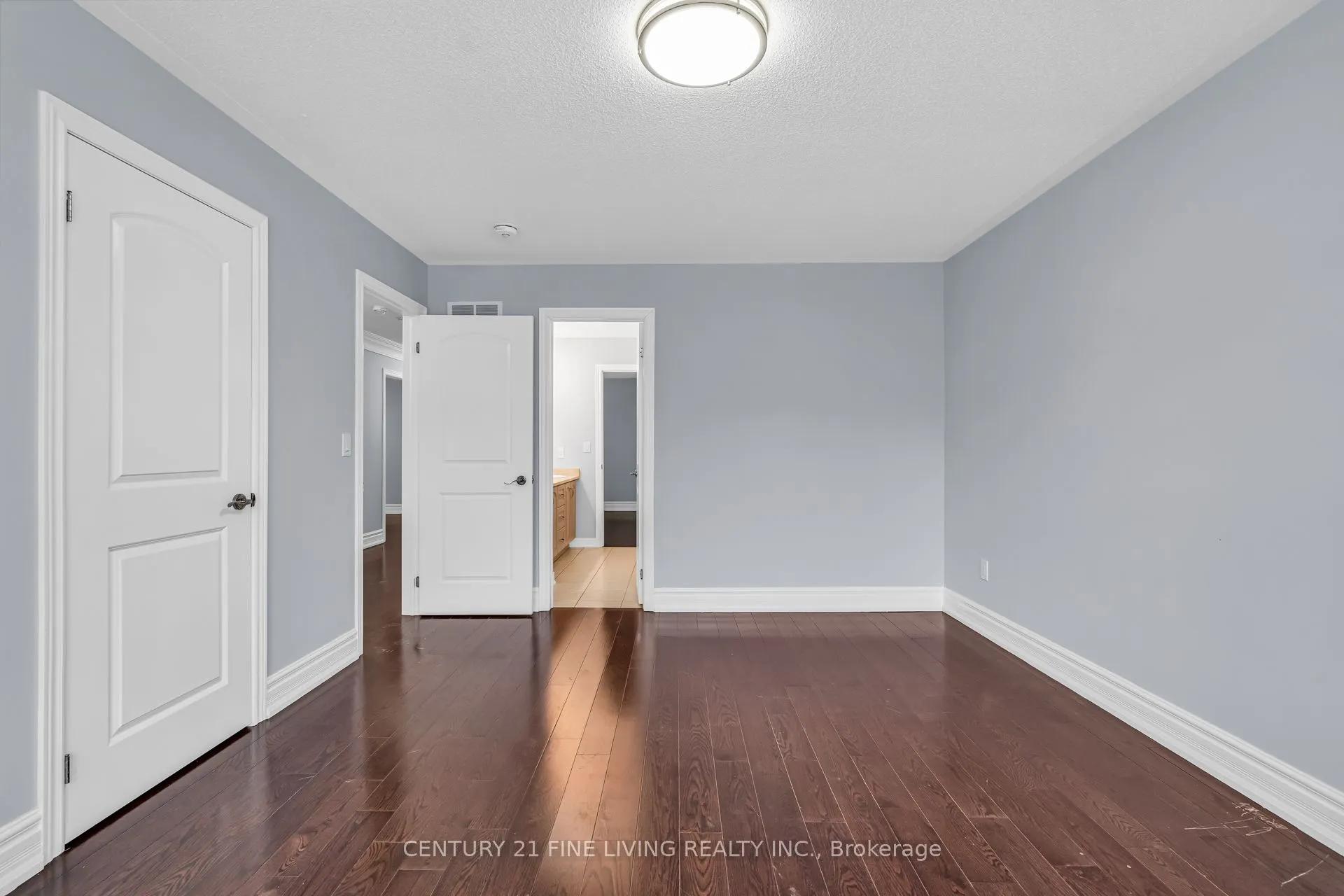 80 Hanbury Crescent