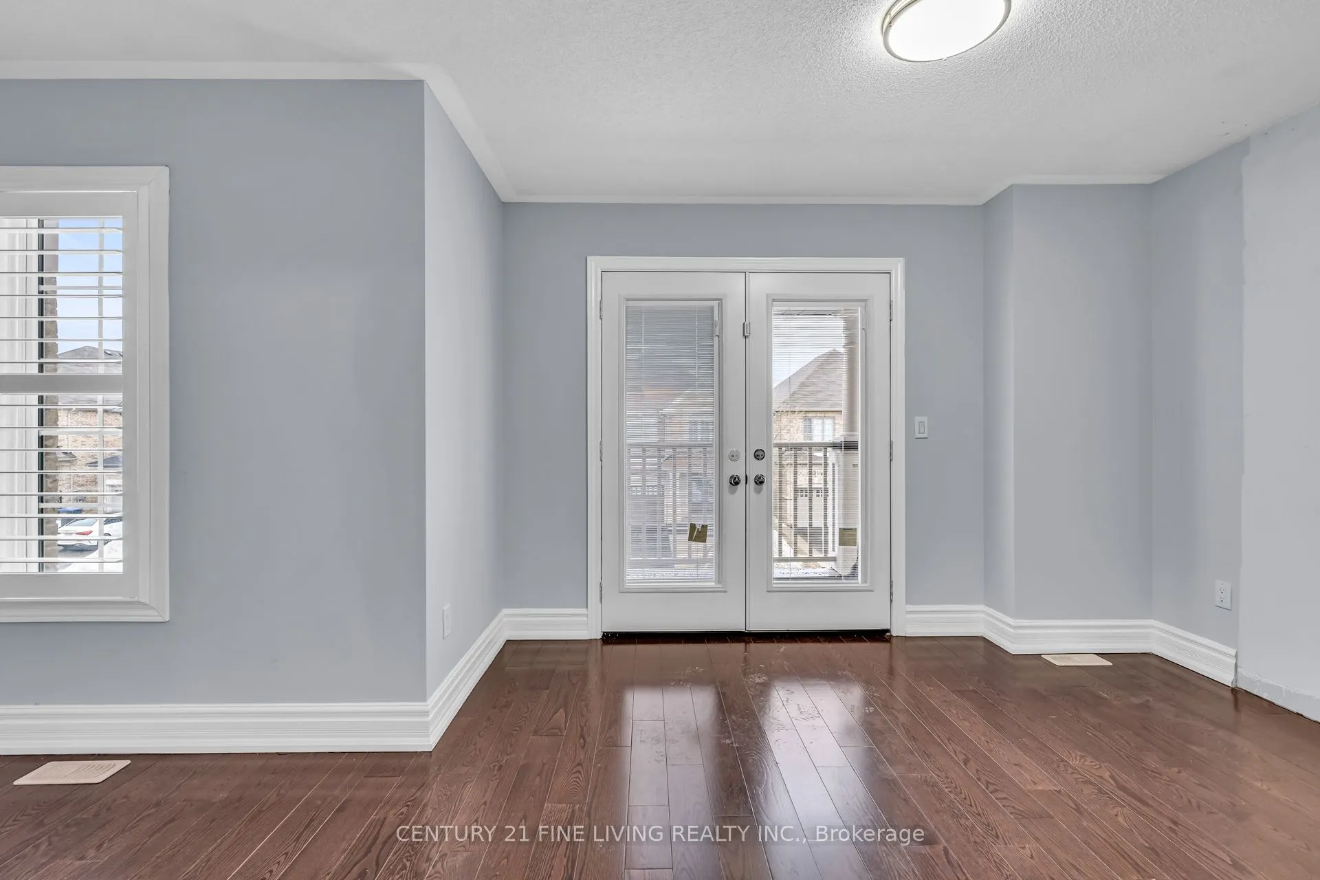 80 Hanbury Crescent