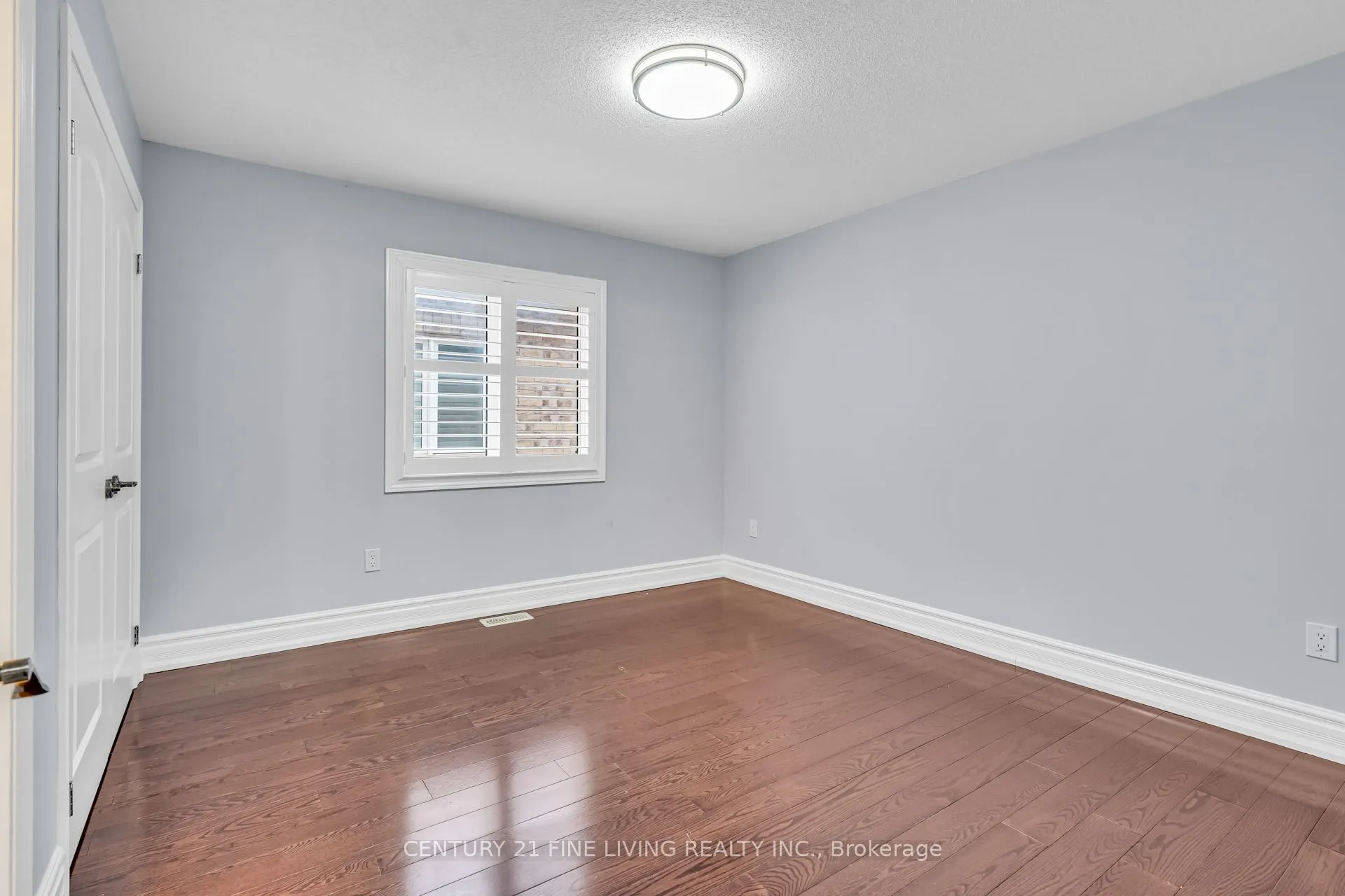 80 Hanbury Crescent
