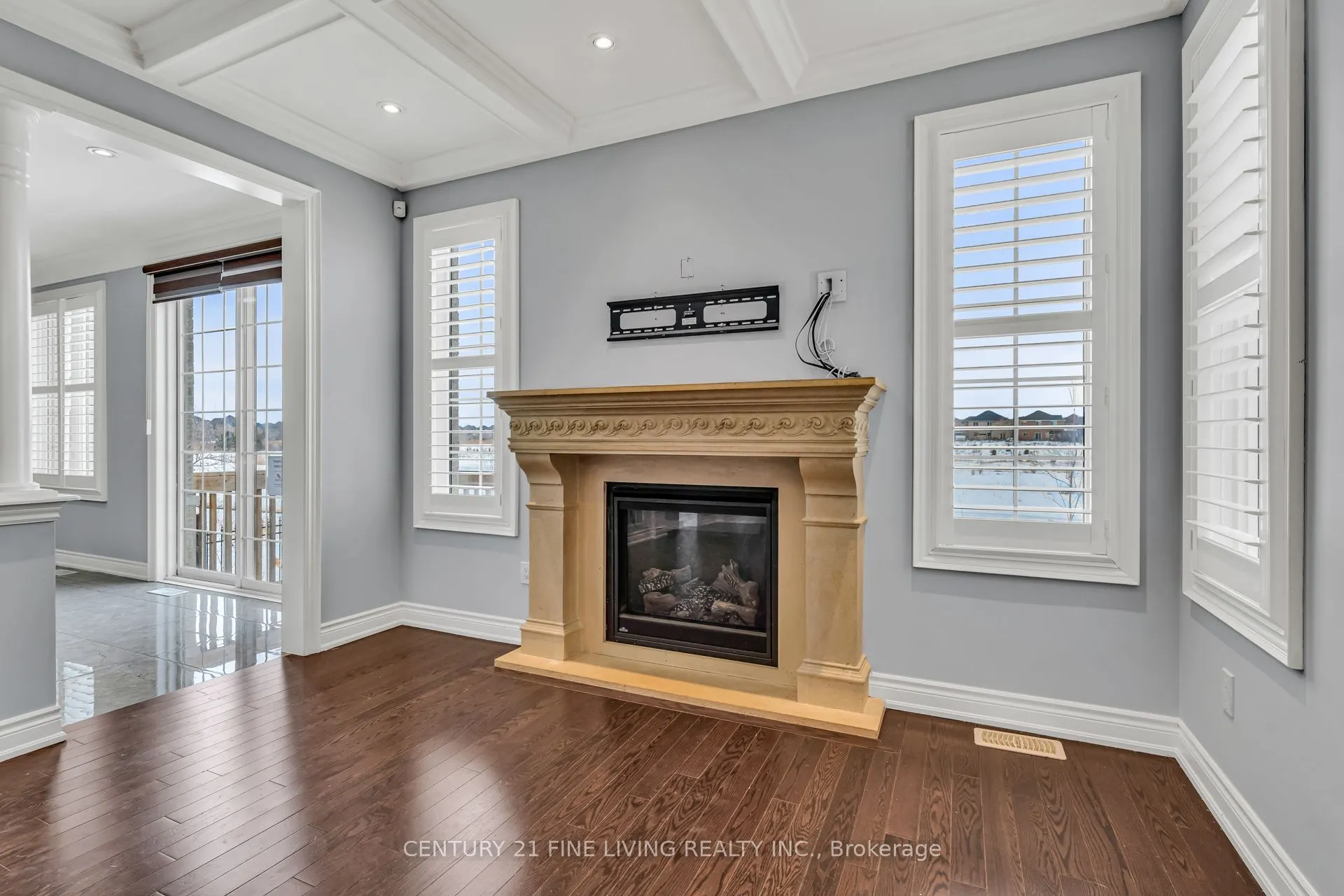 80 Hanbury Crescent