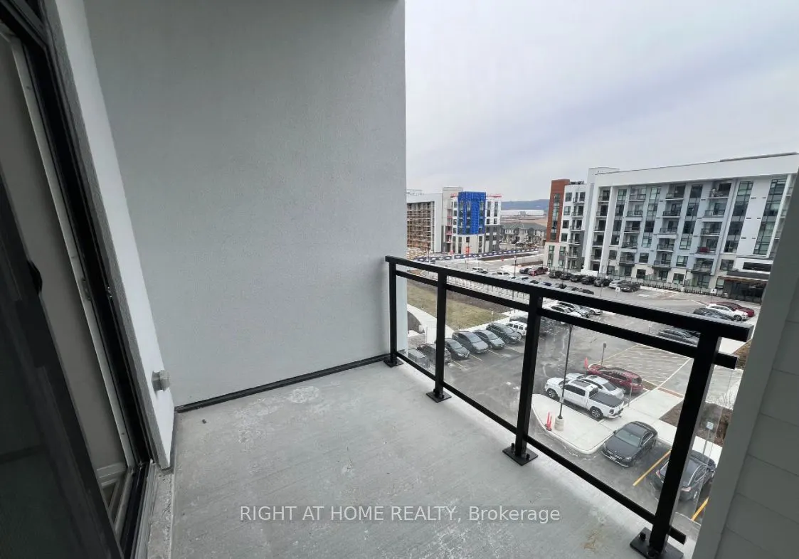 470 Gordon Krantz Avenue, #505