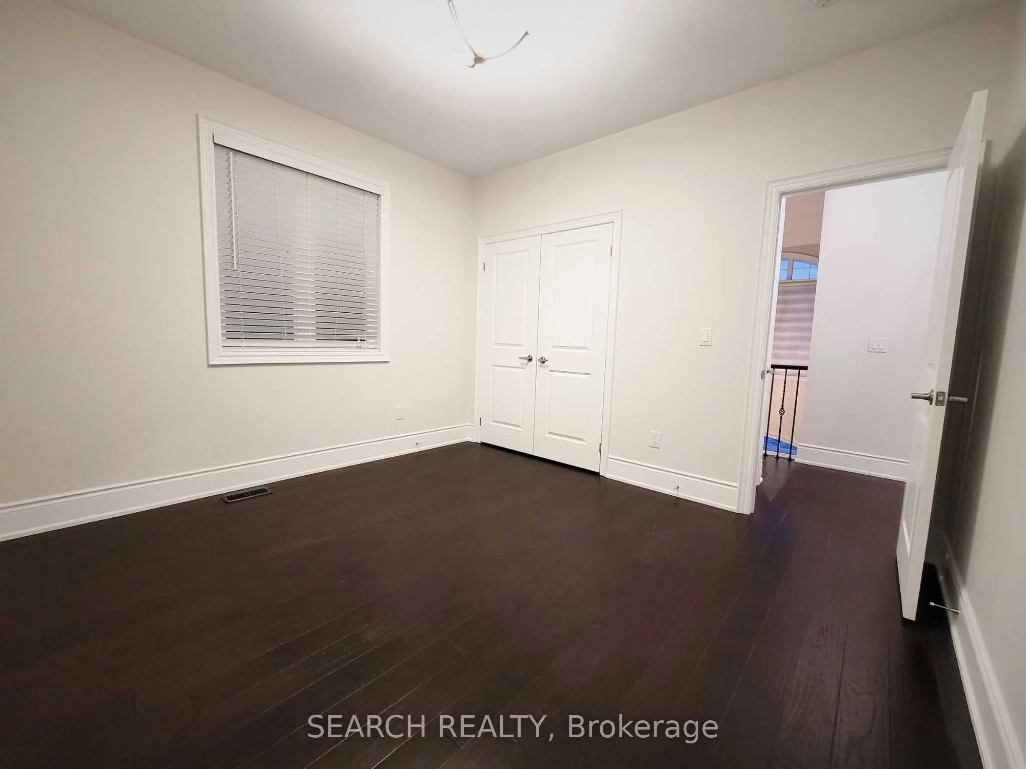 3045 Post Road