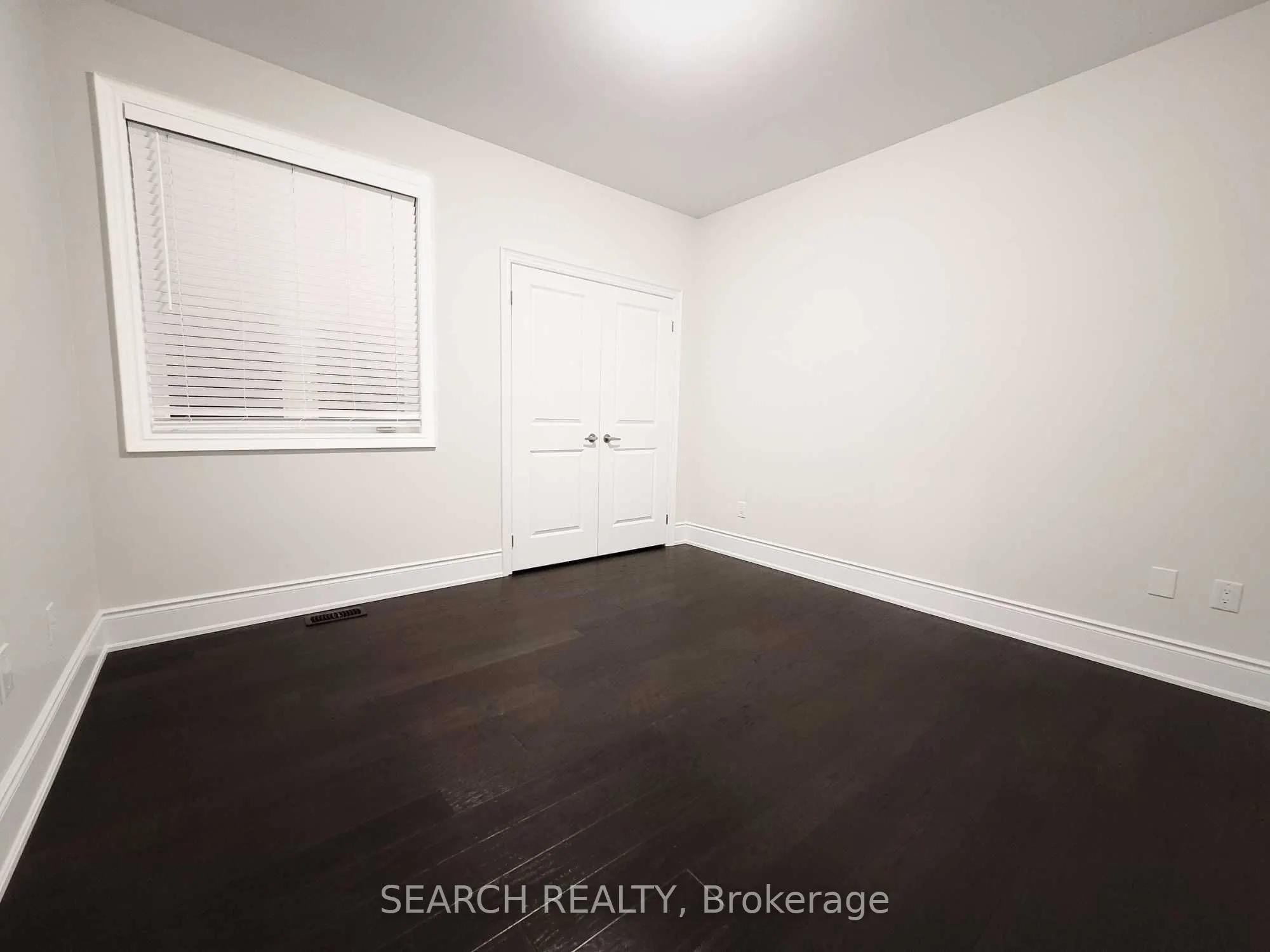 3045 Post Road