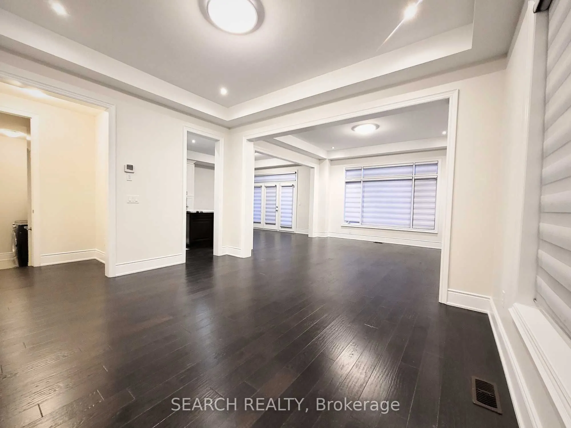 3045 Post Road