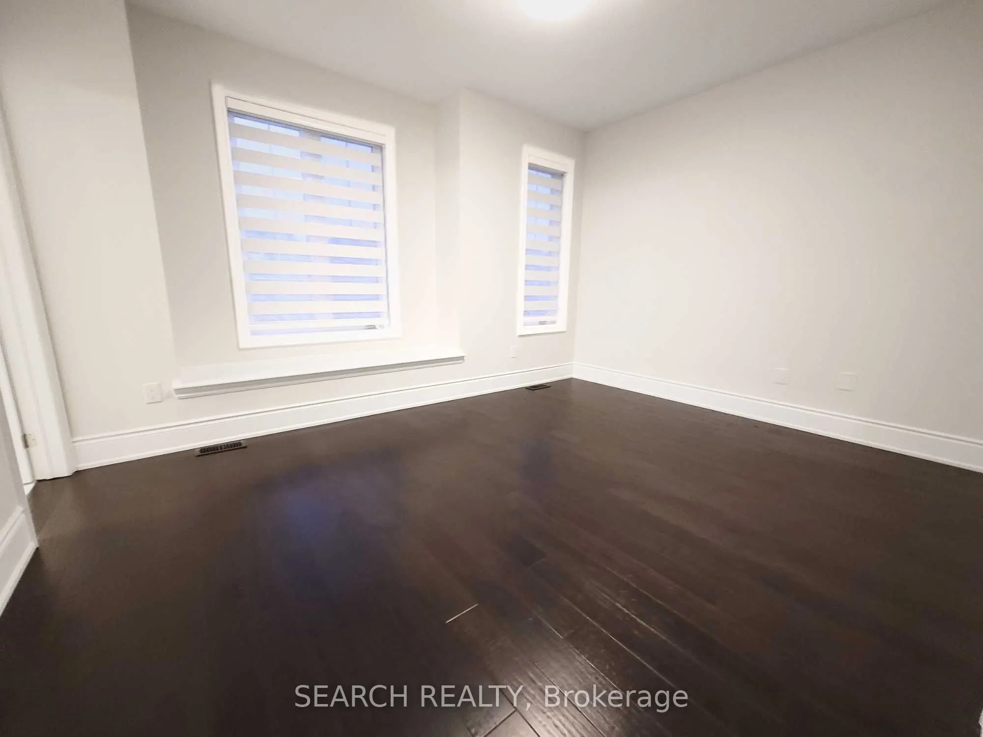 3045 Post Road