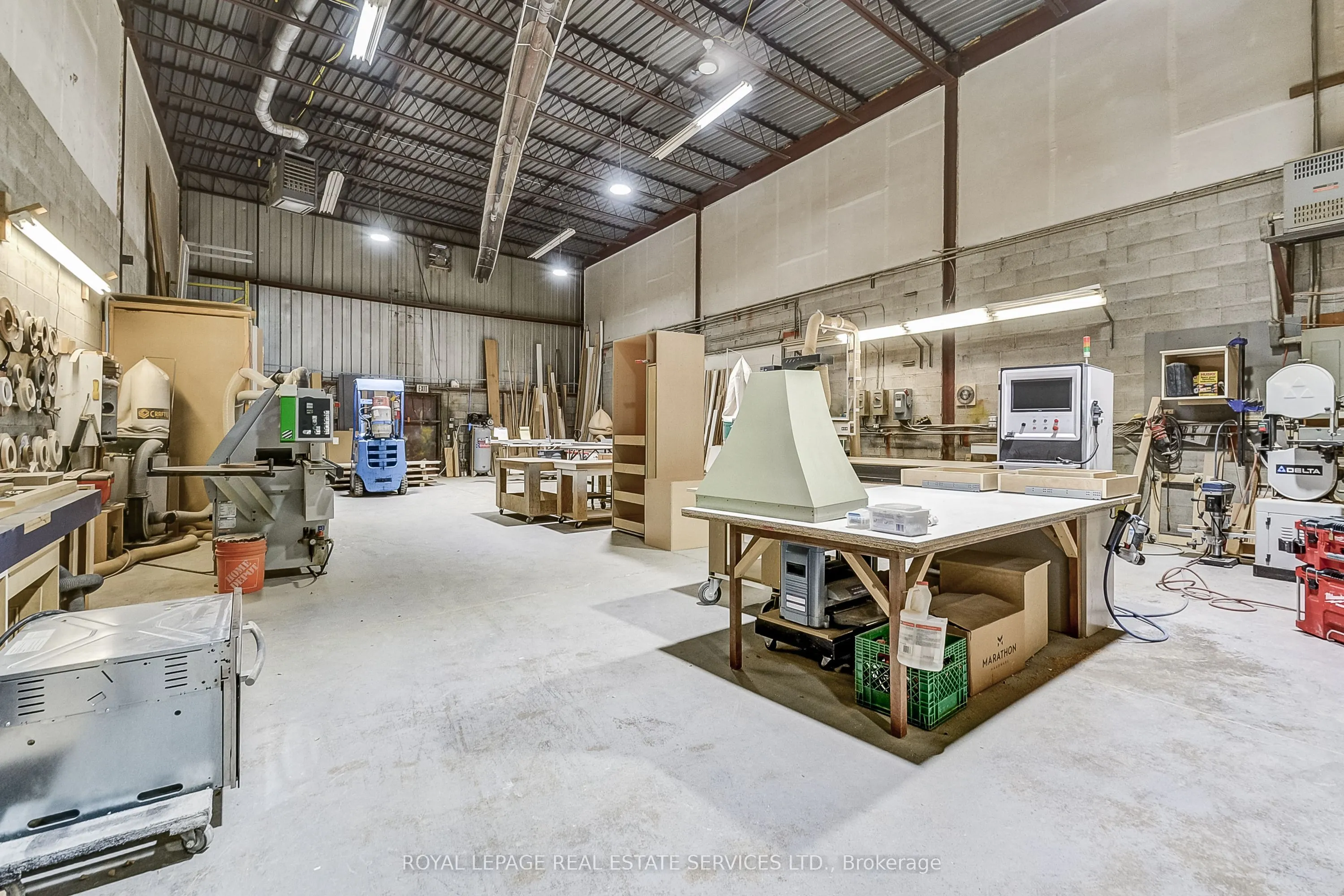 2050 Speers Road, #1