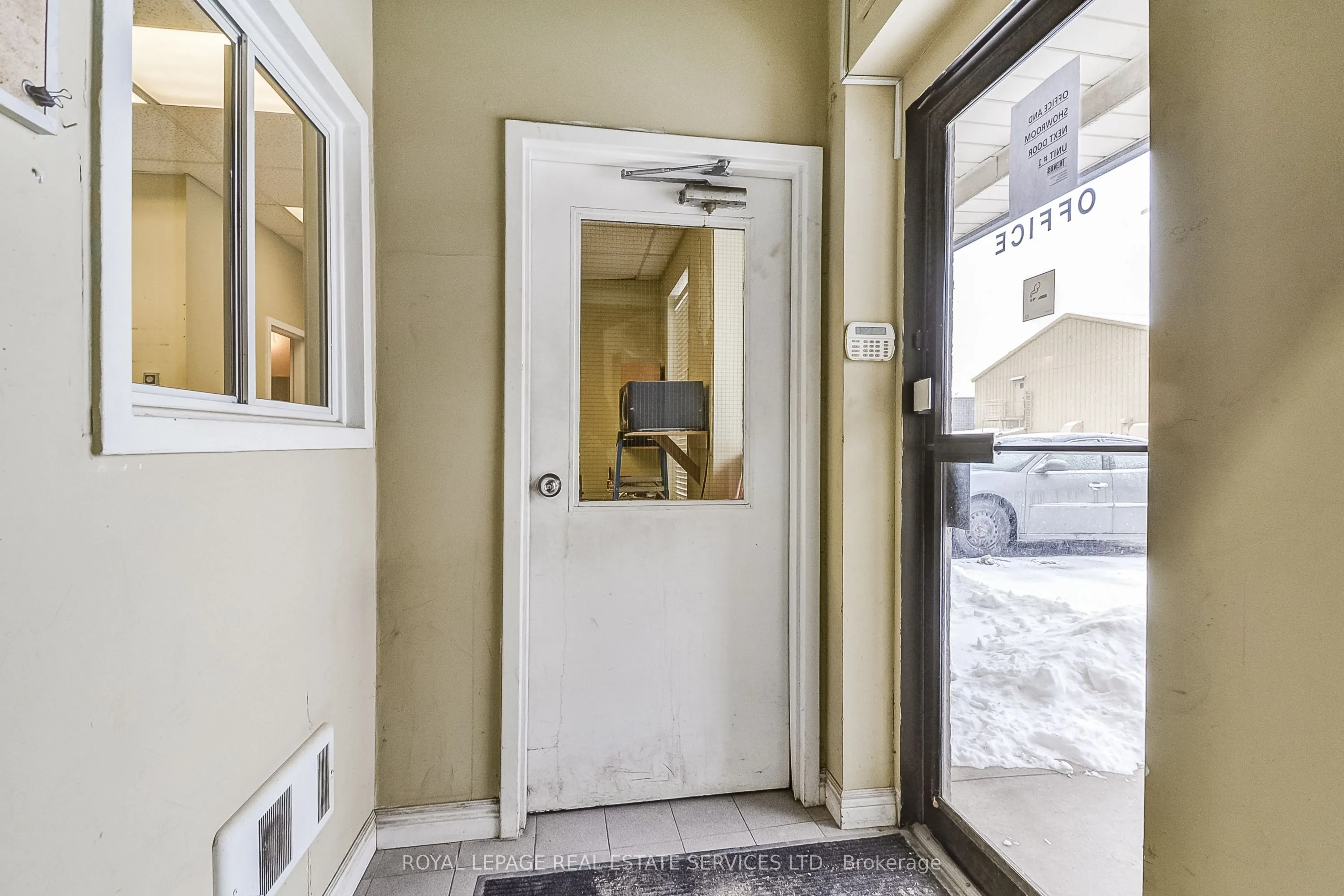 2050 Speers Road, #1