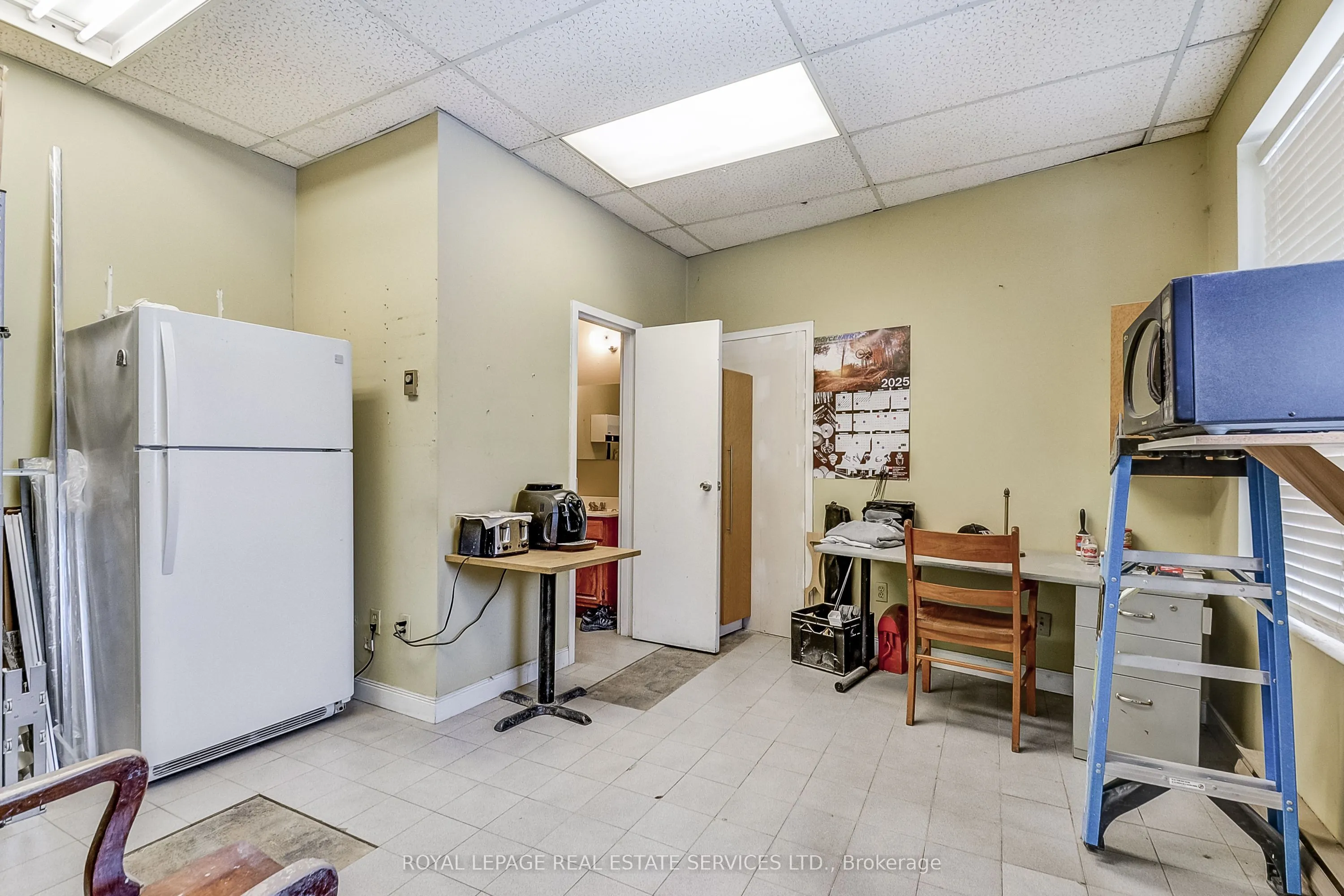 2050 Speers Road, #1