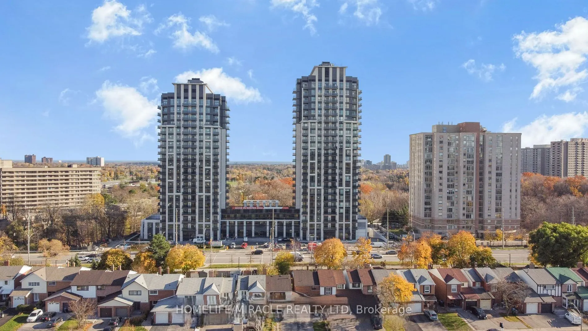 204 Burnhamthorpe Road E, #1506