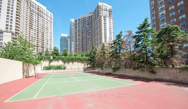 335 Webb Drive, #702