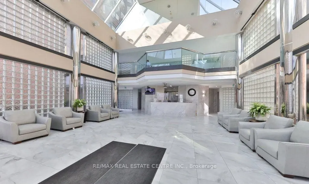 335 Webb Drive, #702