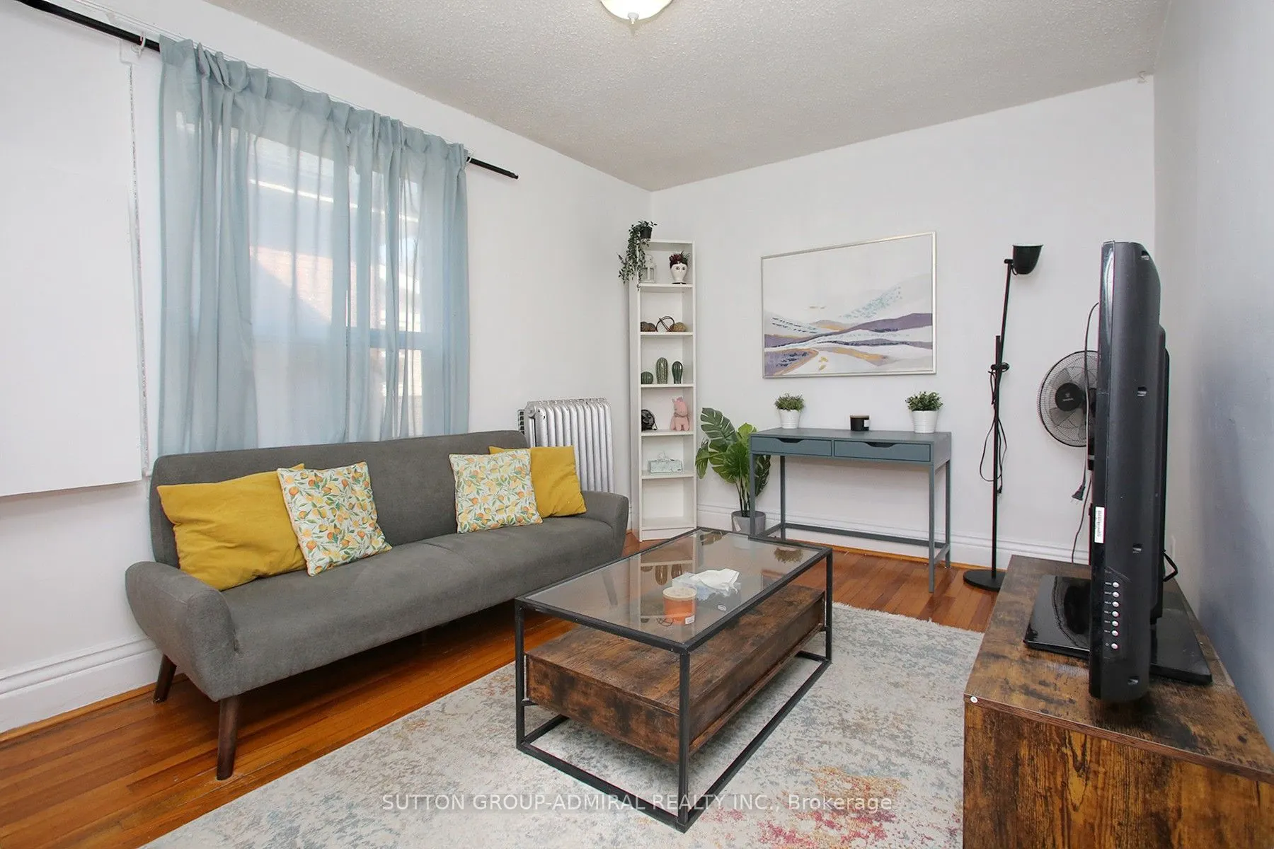 1537 Dufferin Street #2