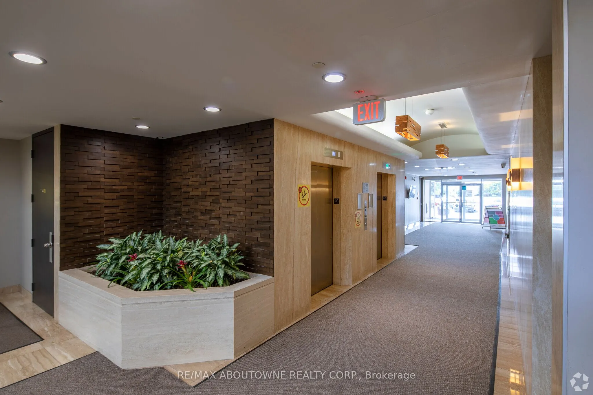 700 Dorval Drive, #601