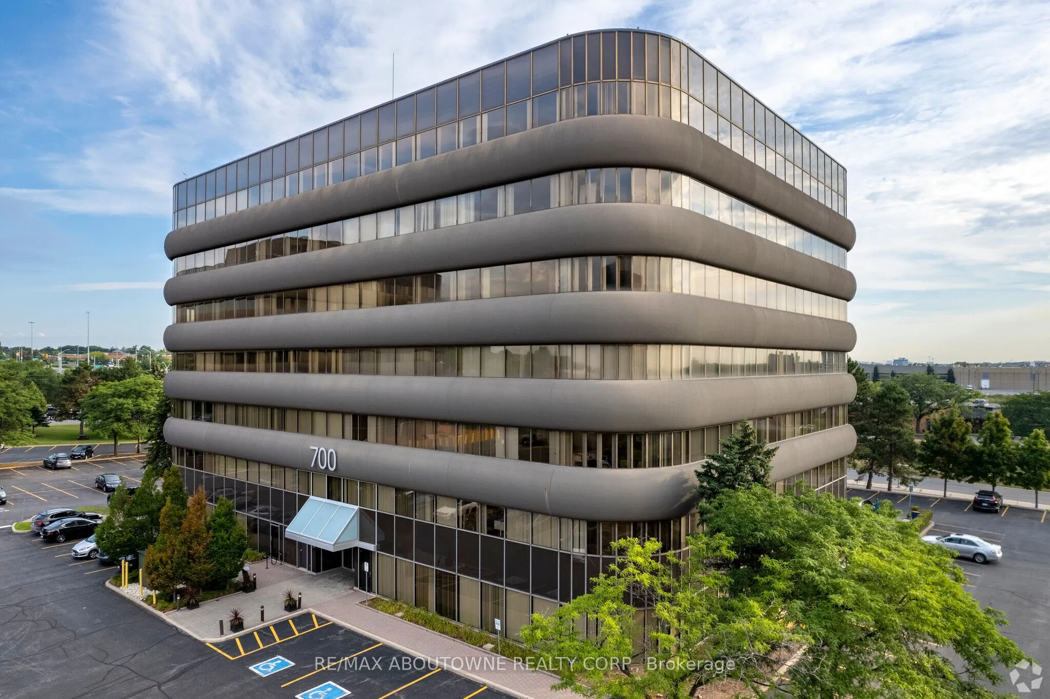 700 Dorval Drive, #601
