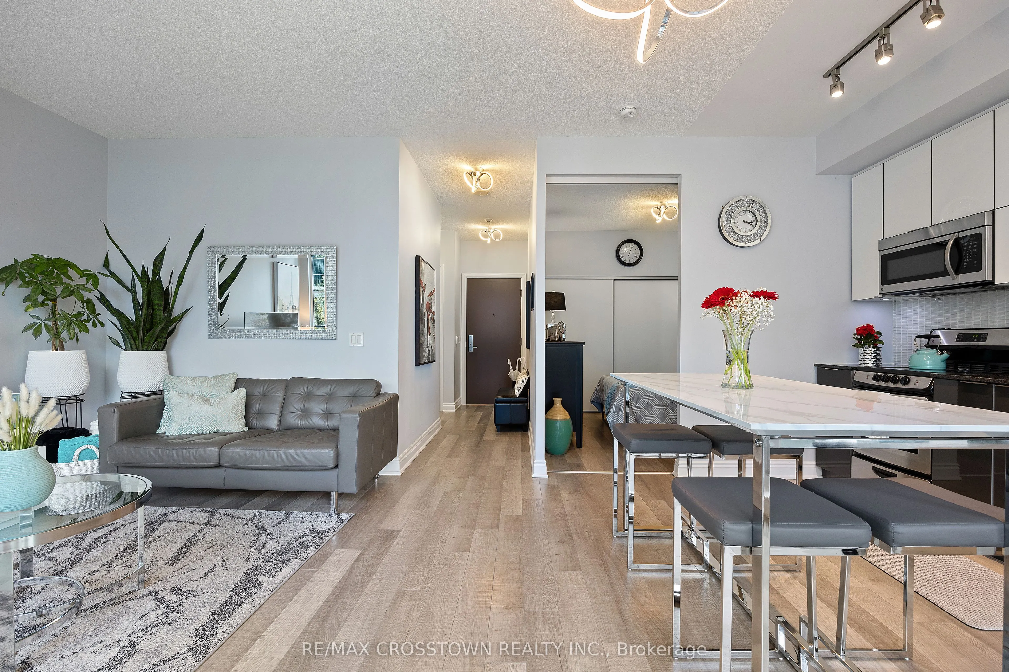 80 Marine Parade Drive, #201