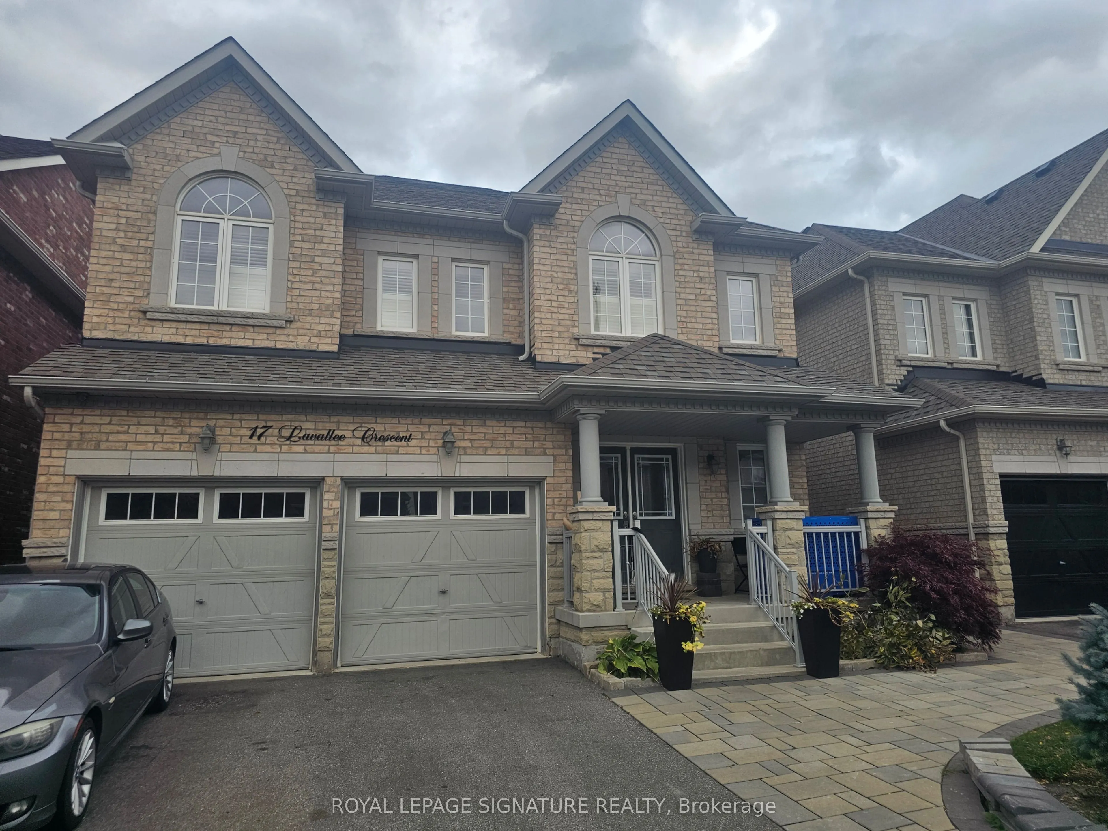 17 Lavallee Crescent