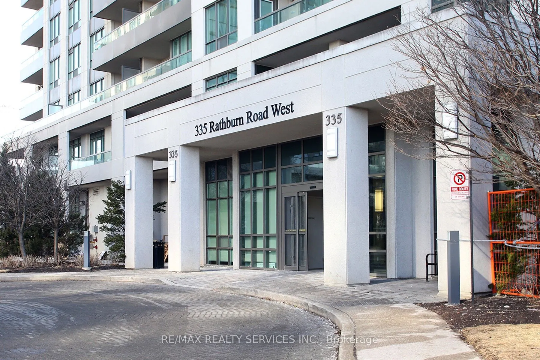 335 Rathburn Road W, #2007