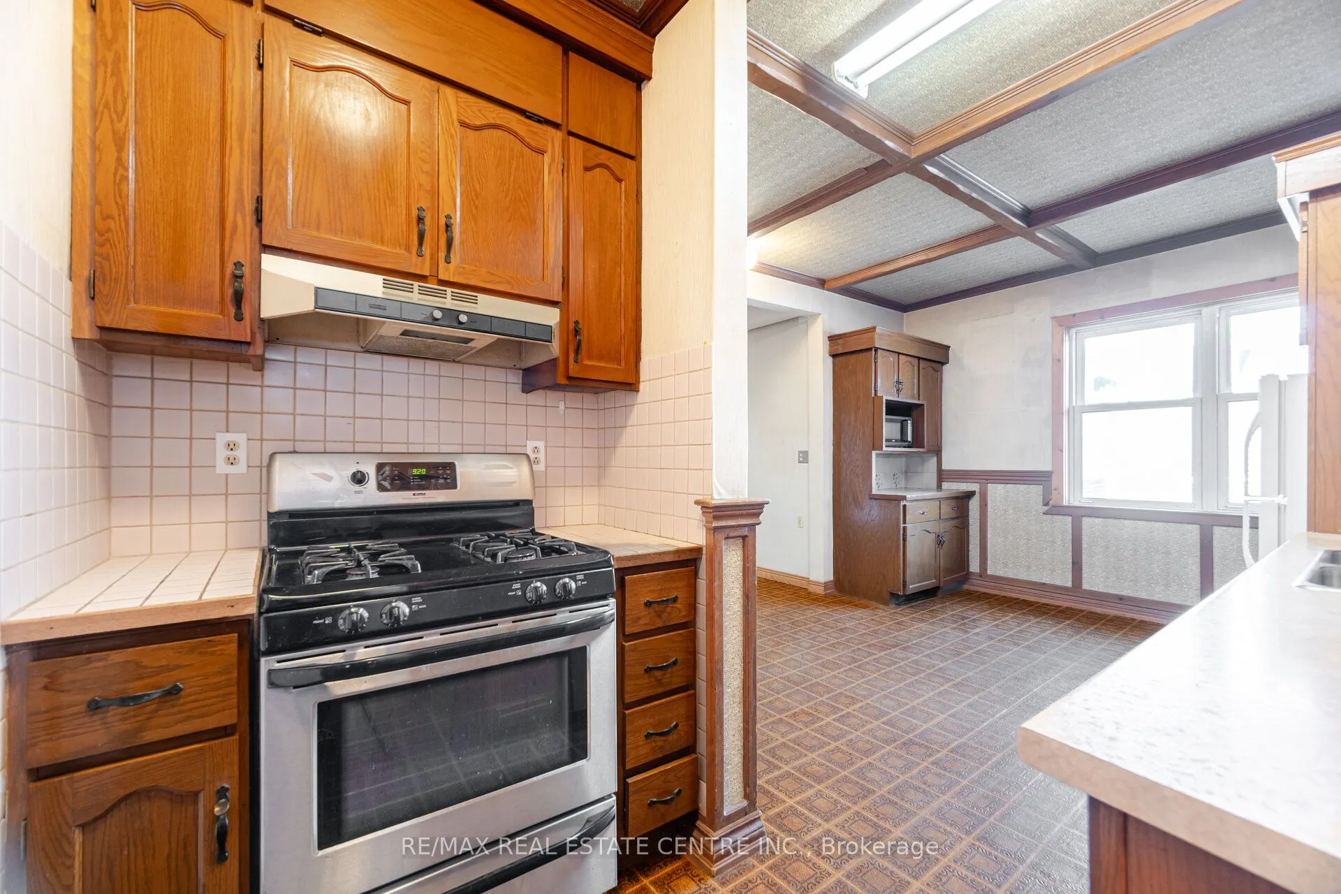 340 Main Street E, #Ground Floor Apartment