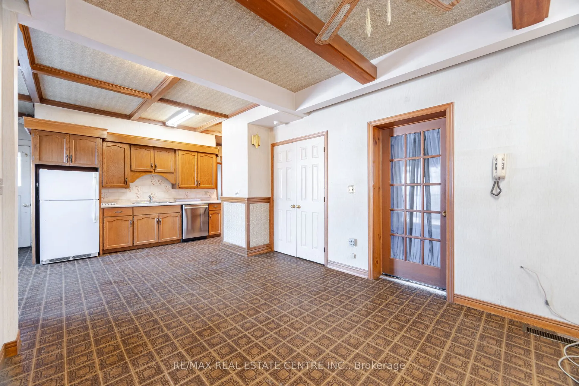 340 Main Street E, #Ground Floor Apartment