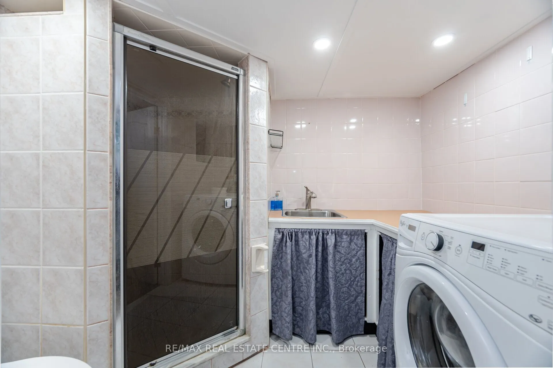 340 Main Street E, #Ground Floor Apartment