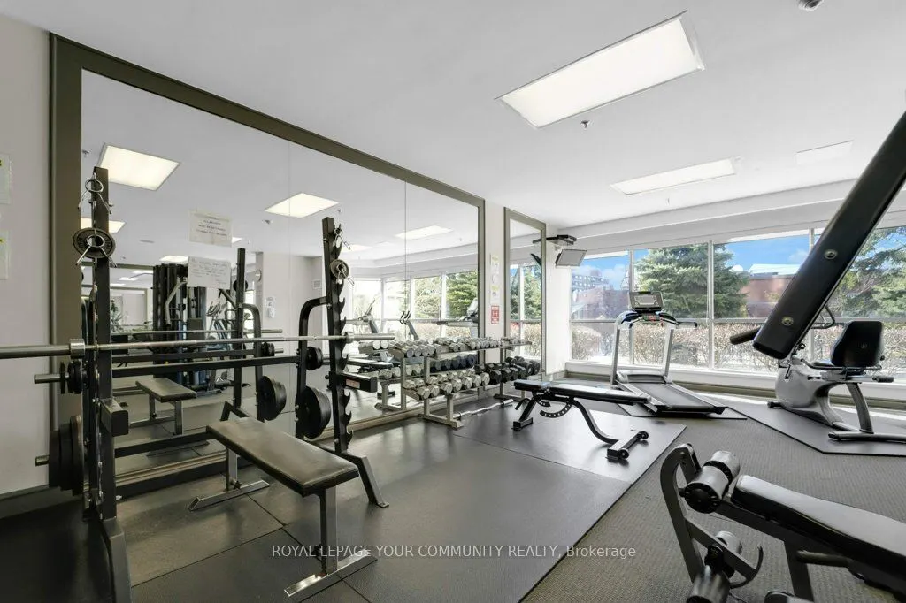 75 King Street E, #807