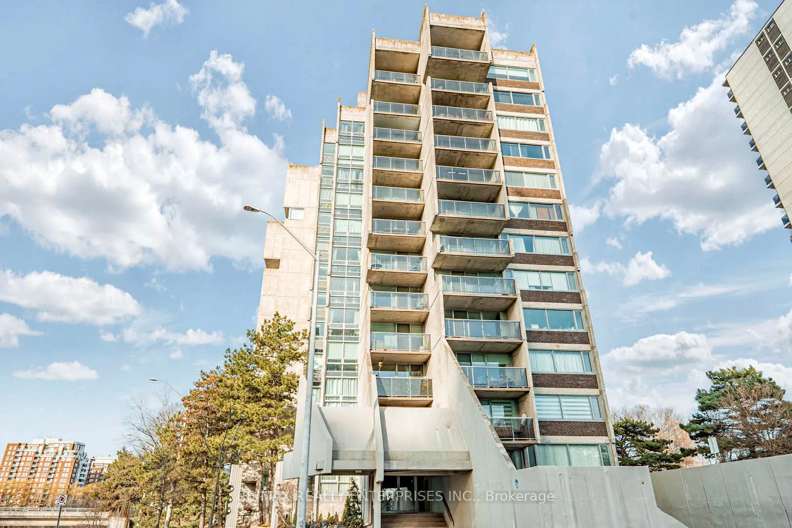 20 Speers Road, #PH02