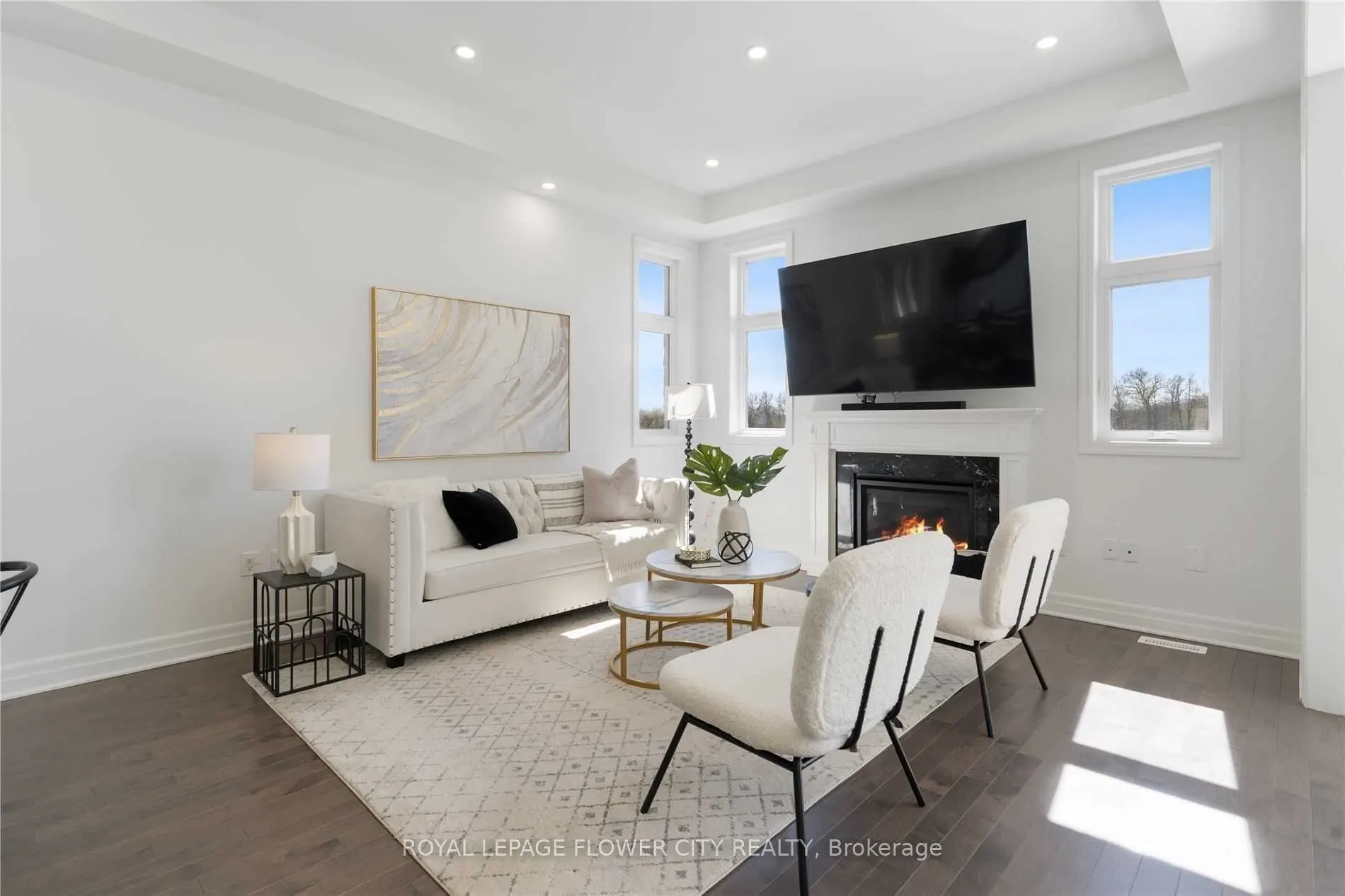 1514 Tamarack Point
