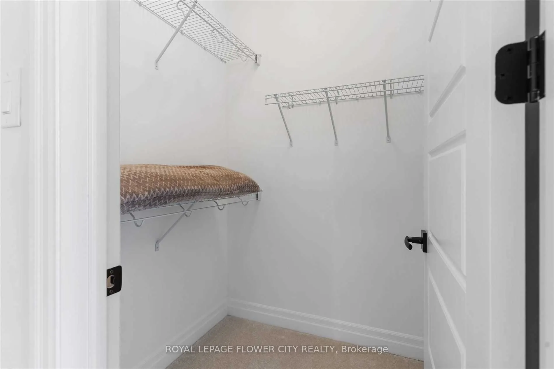 1514 Tamarack Point