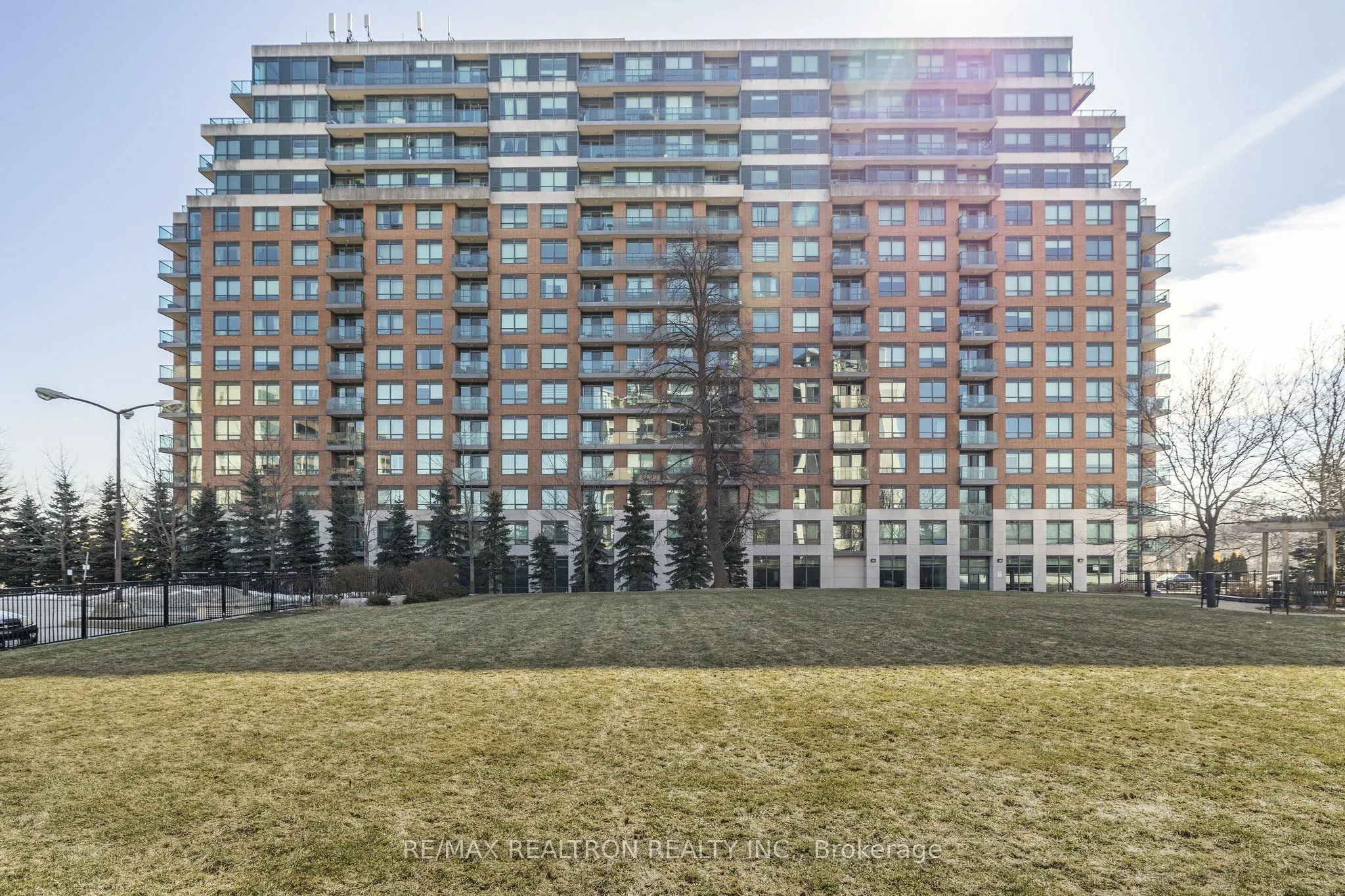 1403 Royal York Road, #508