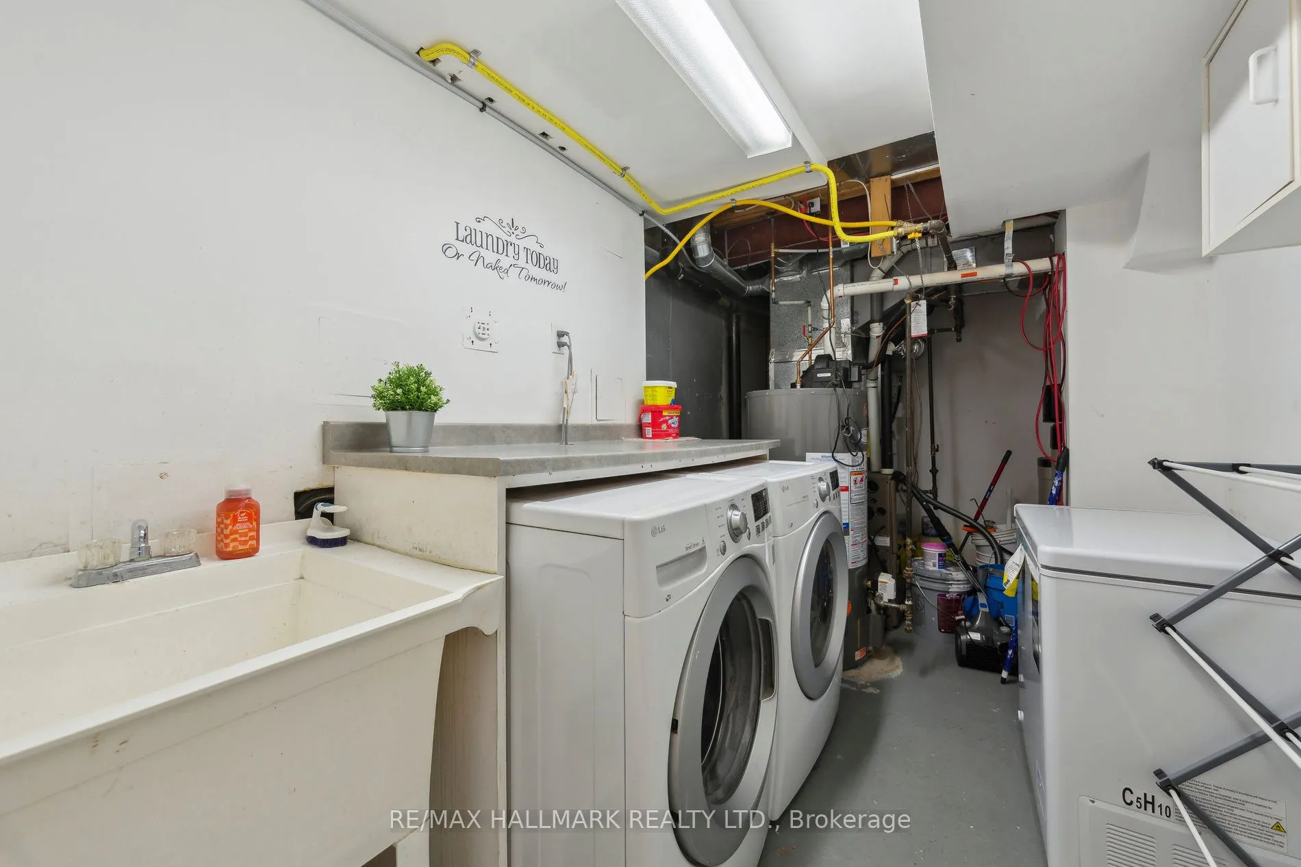 2088 Leanne Boulevard, #42