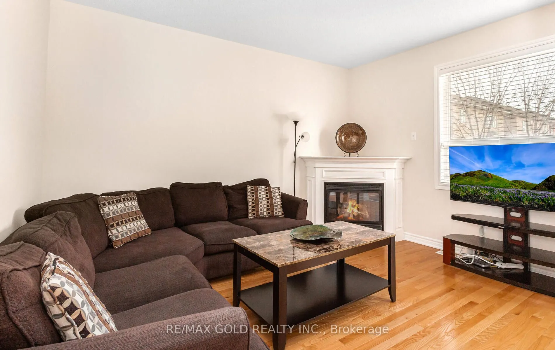 527 Fernforest Drive