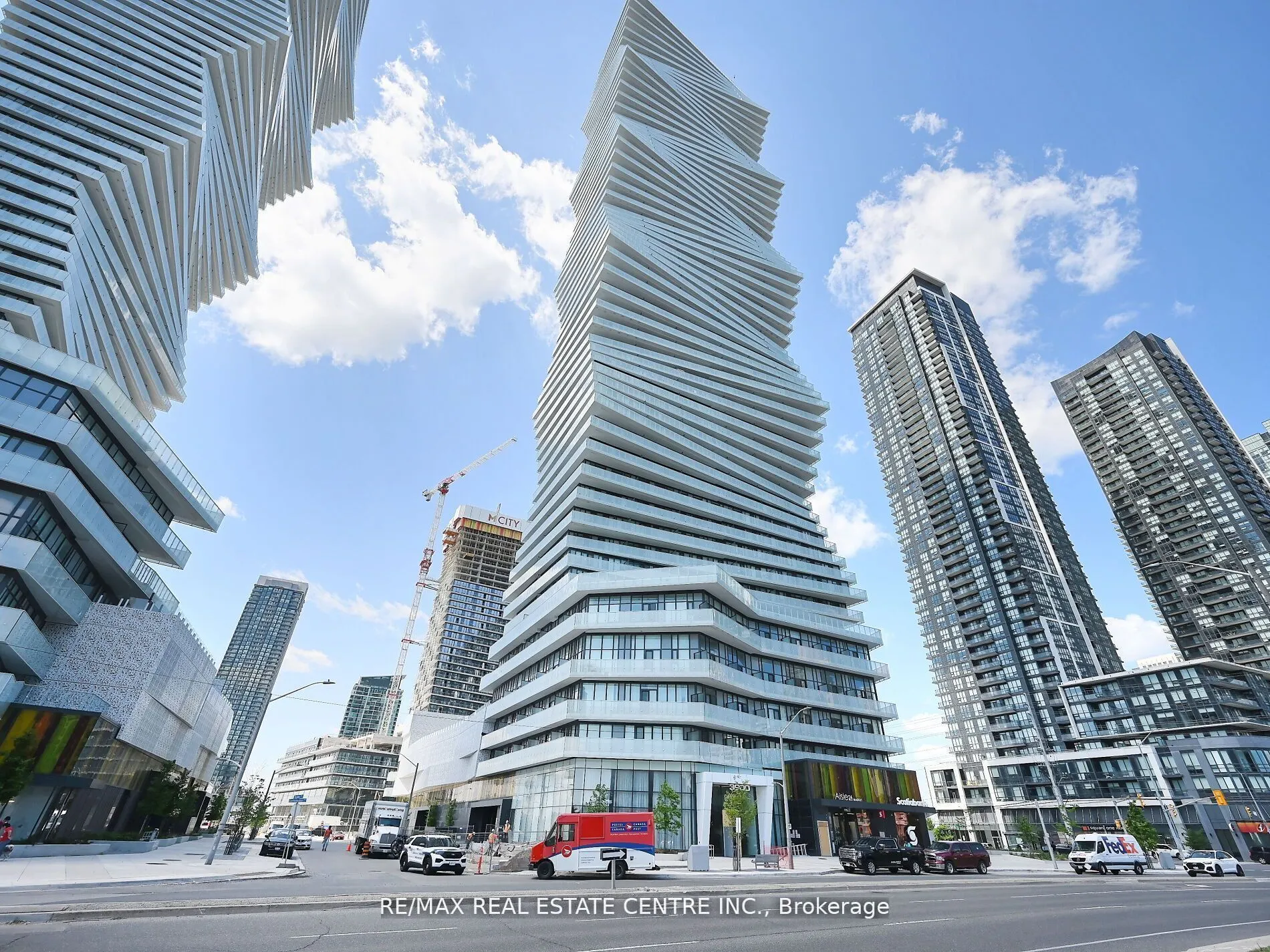 3900 Confederation Parkway, #302