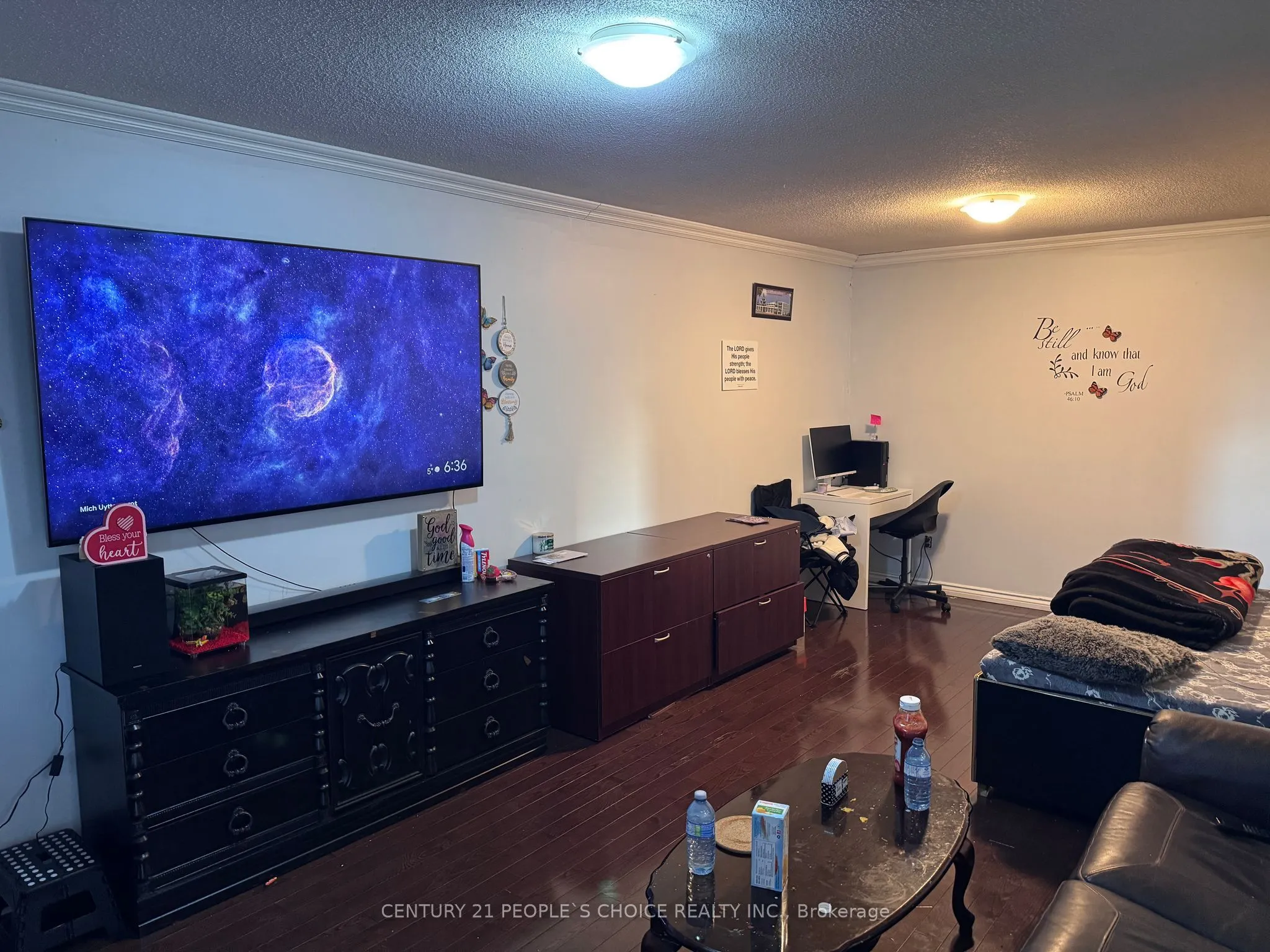 7221 Sigsbee Drive