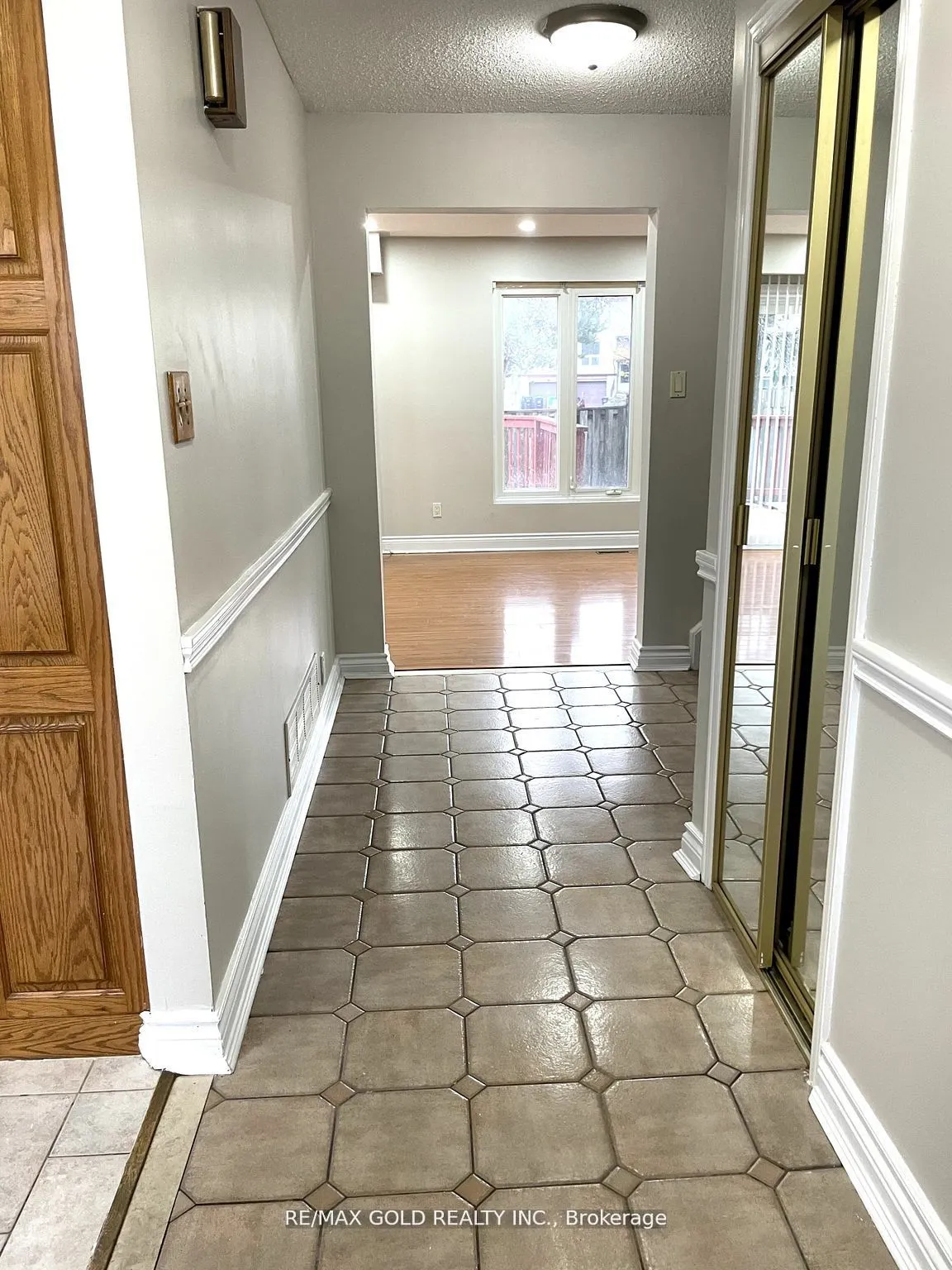 14 Parkside Drive