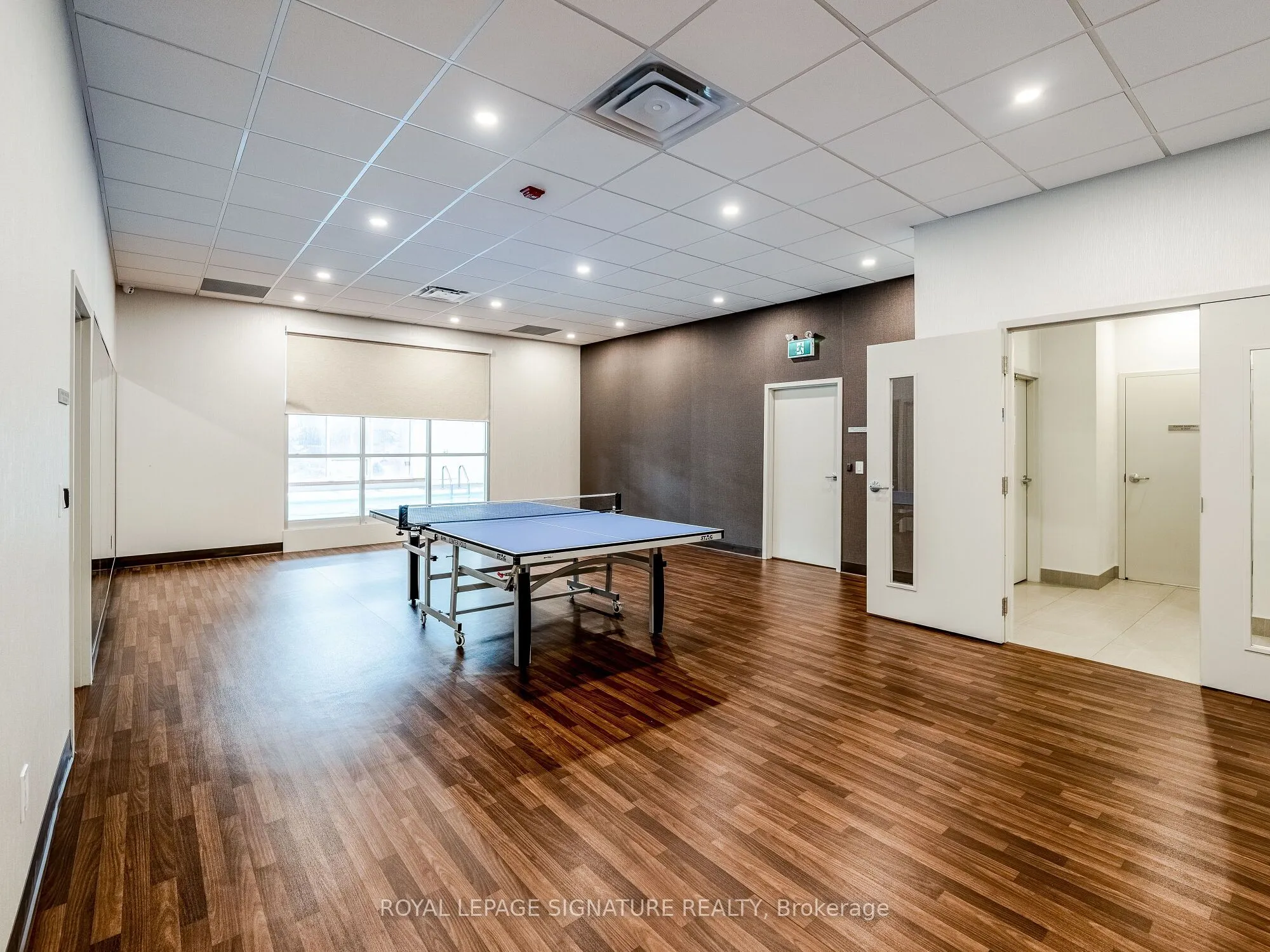 812 Burnhamthorpe Road, #607