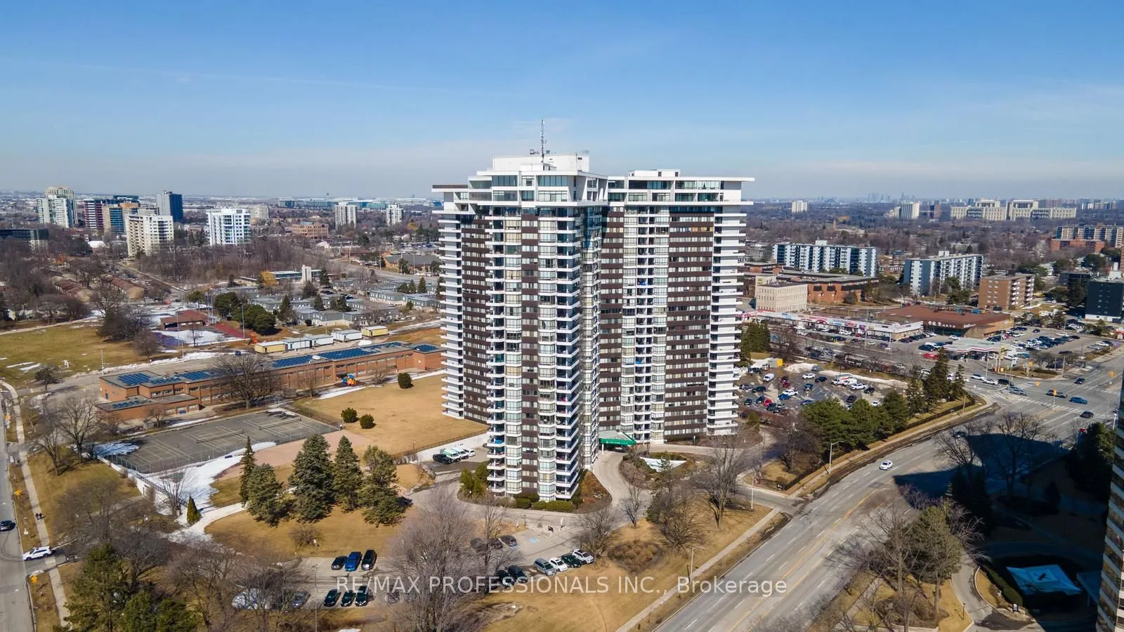 1333 Bloor Street, #2319