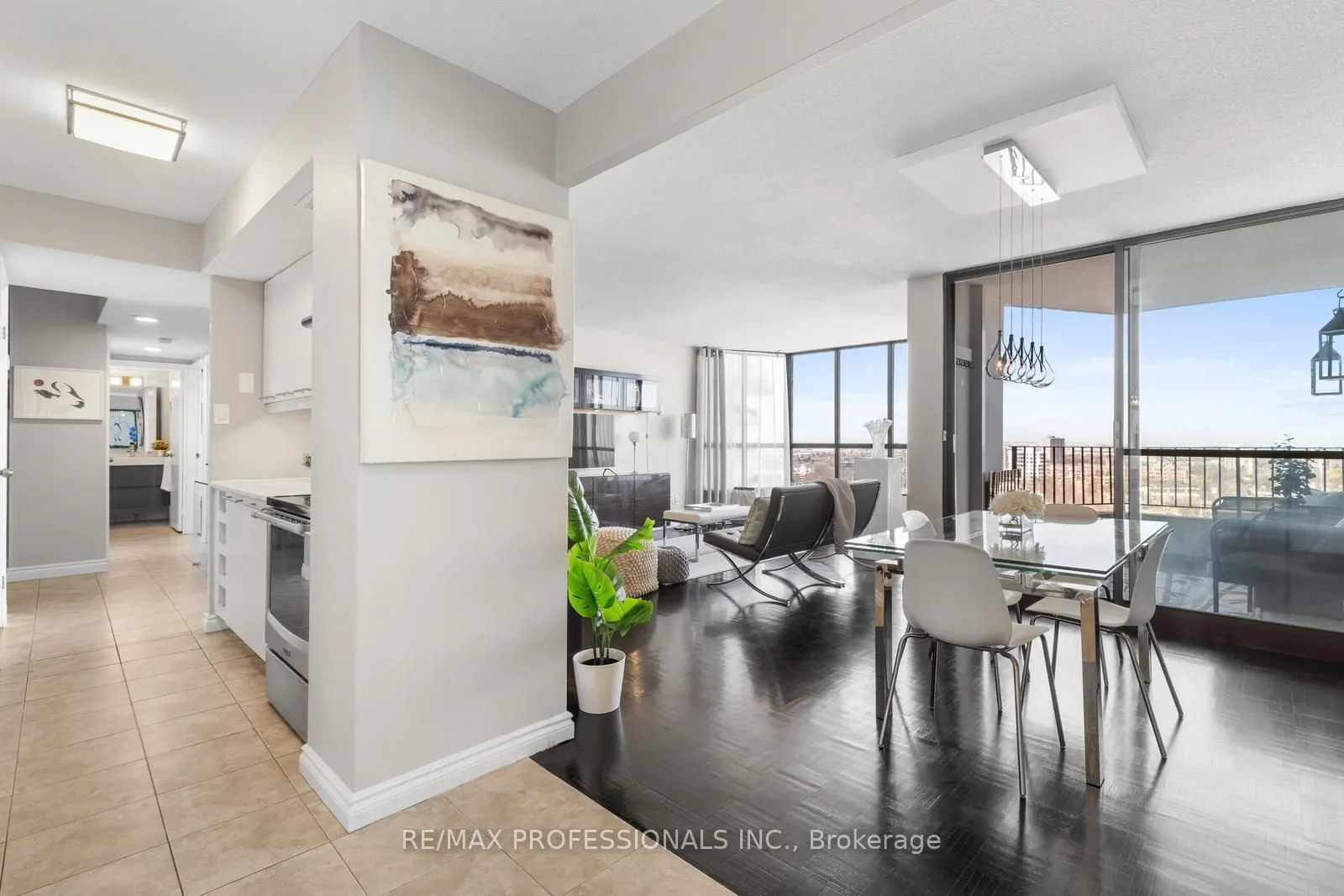 1333 Bloor Street, #2319