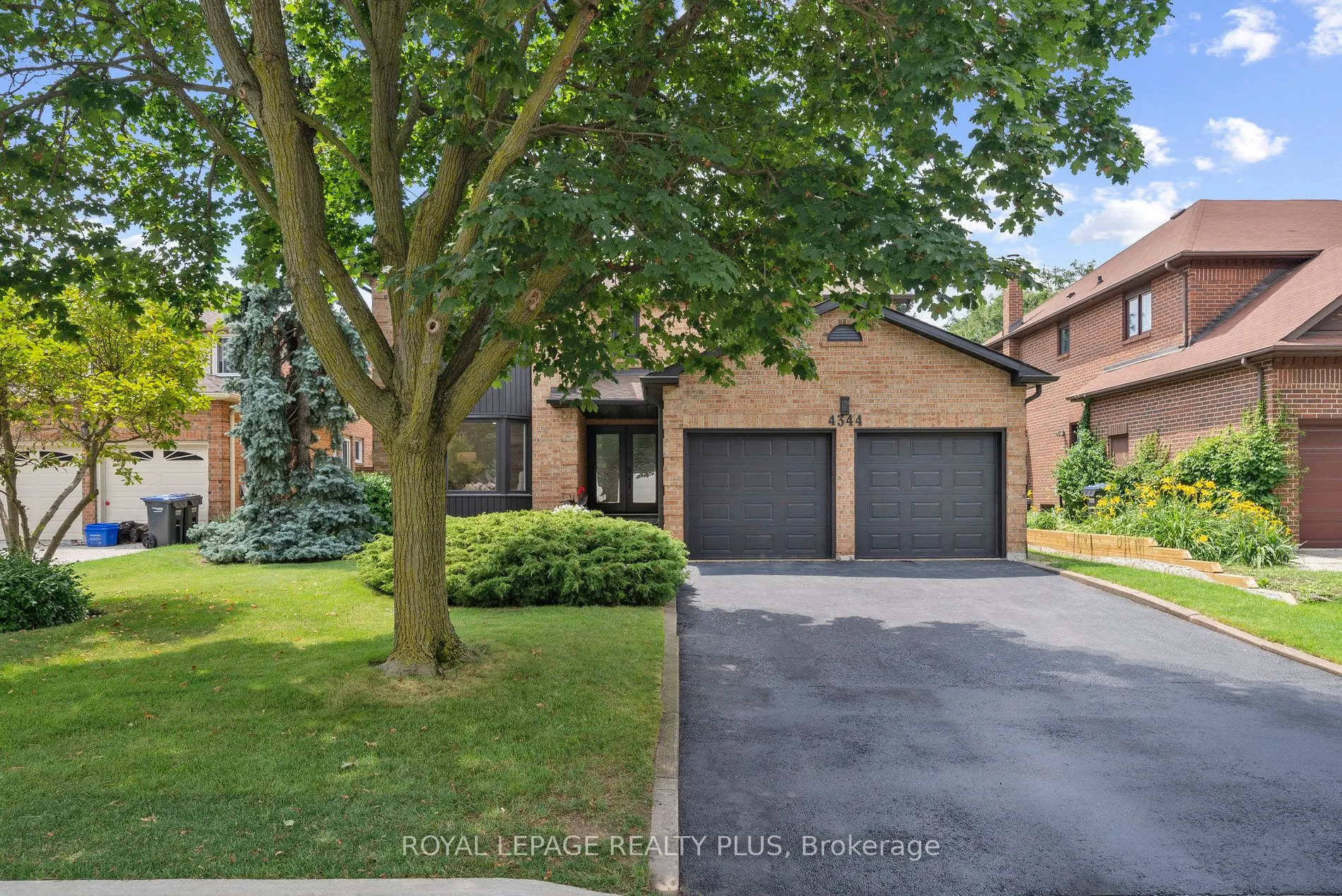 4344 Dallas Court