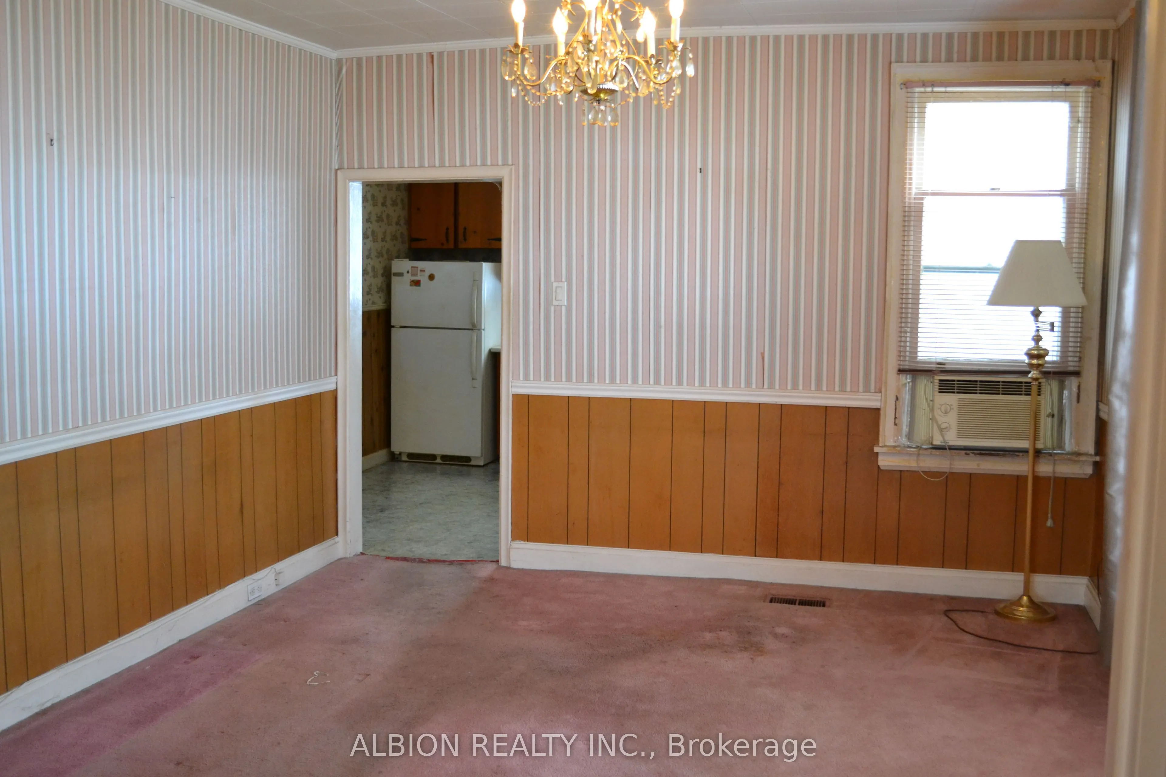 11 Rochdale Avenue