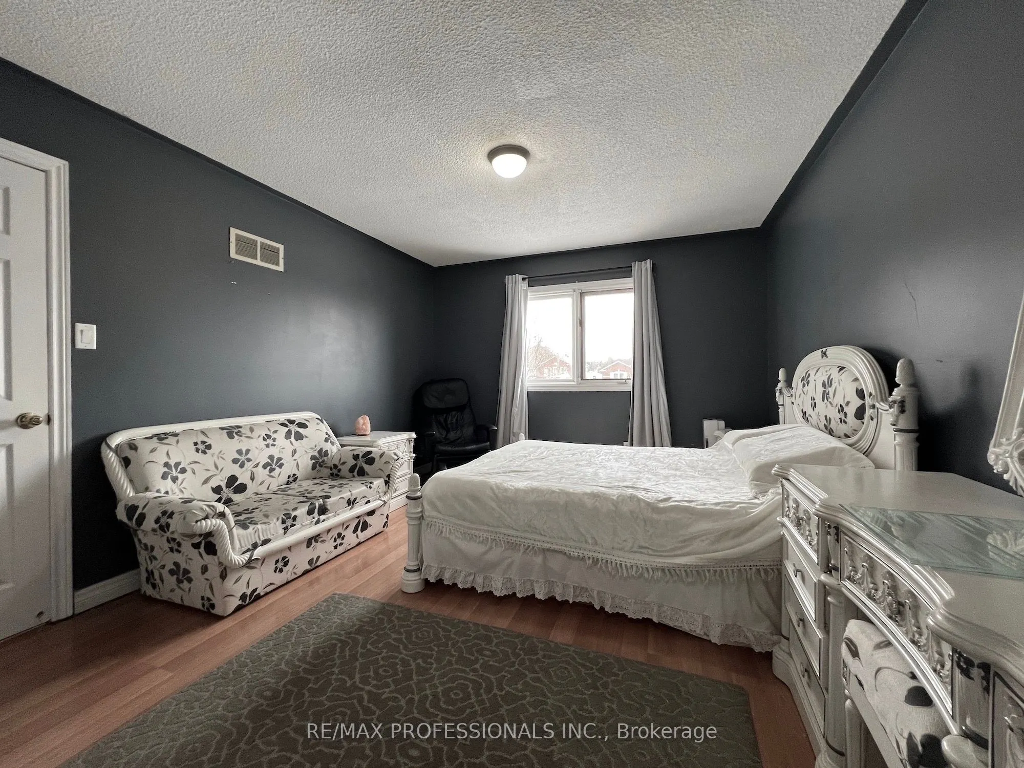 2088 Perran Drive
