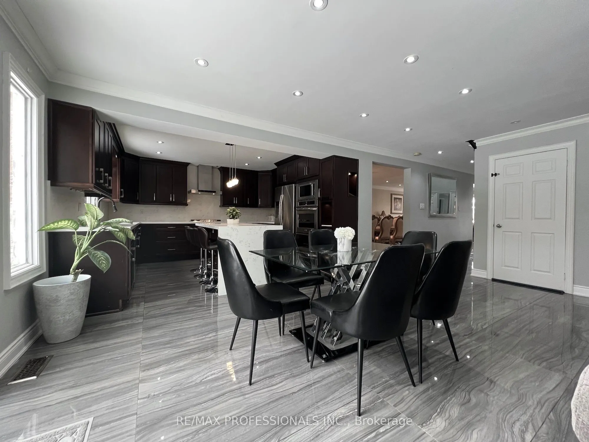 2088 Perran Drive