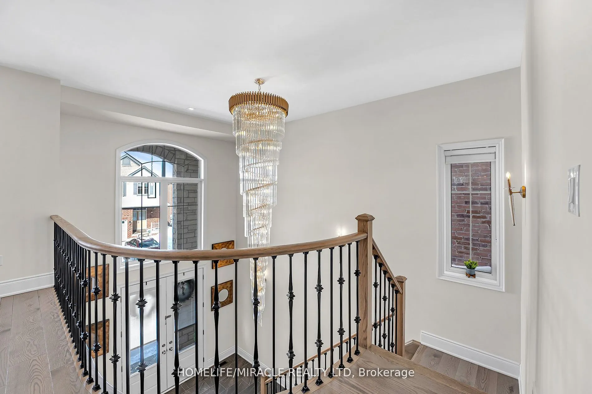111 Benhurst Crescent