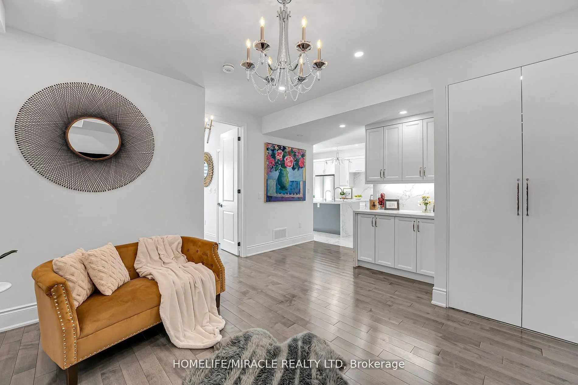 111 Benhurst Crescent