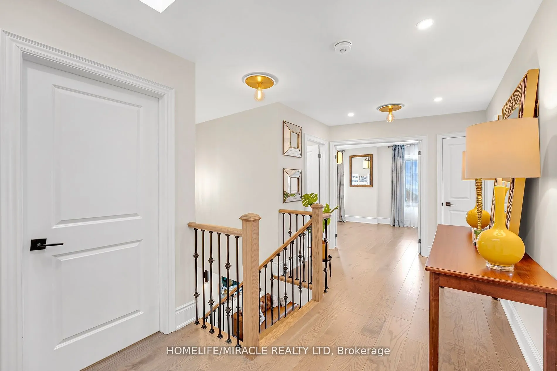 111 Benhurst Crescent