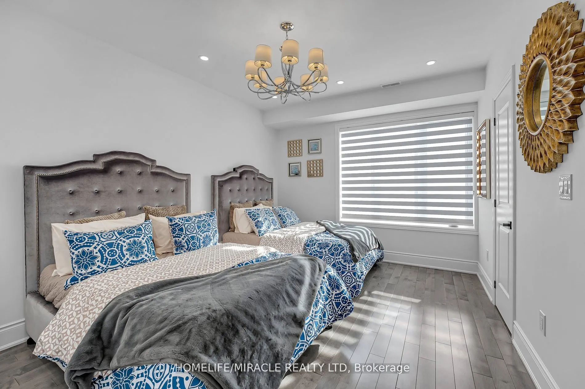 111 Benhurst Crescent